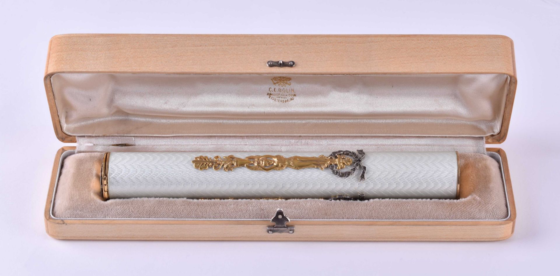Cigar etui Russiasilver 88 Zolotnik gold-plated, white guilloche enamel, set with small diamond - Bild 7 aus 7