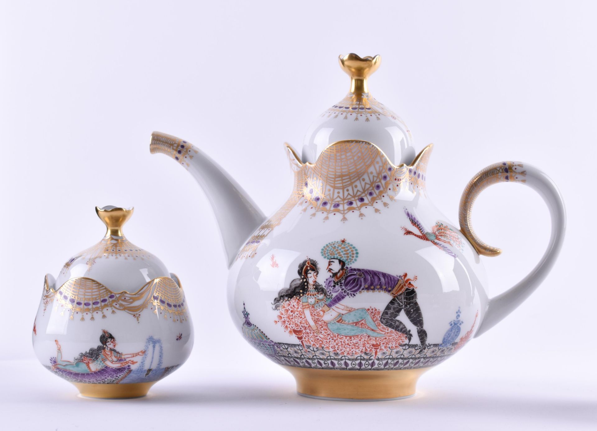 Tea service "The Arabian Nights" Meissen21 pieces, all with beautiful motifs from "The Arabian - Bild 8 aus 10