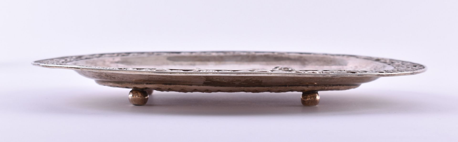 Balinese silver bowlsilver bowl with mythological scene, dimensions: 22 cm x 16.5 cm x 2.5 cm, raw - Bild 3 aus 4