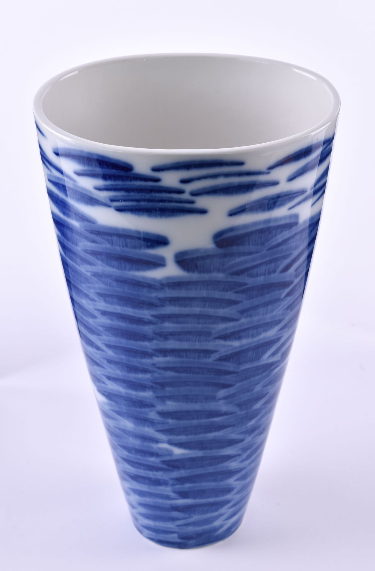 Vase KPMunderglaze blue decor, blue scepter mark, height: 30 cmVase KPMunterglasurblaues Dekor, - Bild 3 aus 5