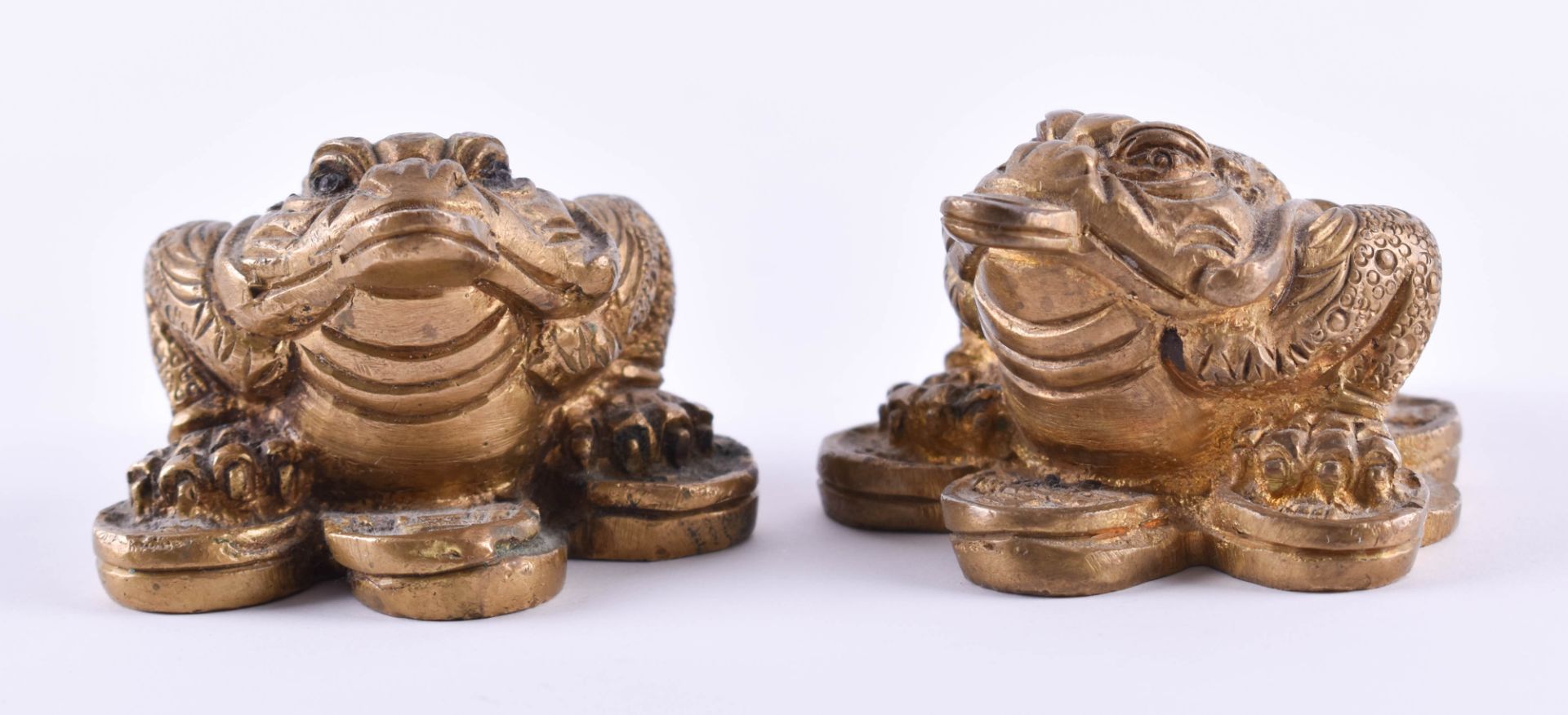 Anonymous artist of the 20th century"Two lizards"sculpture bronze, each 6 cm x 5 cm x 3.5 cmAnonymer - Bild 3 aus 4