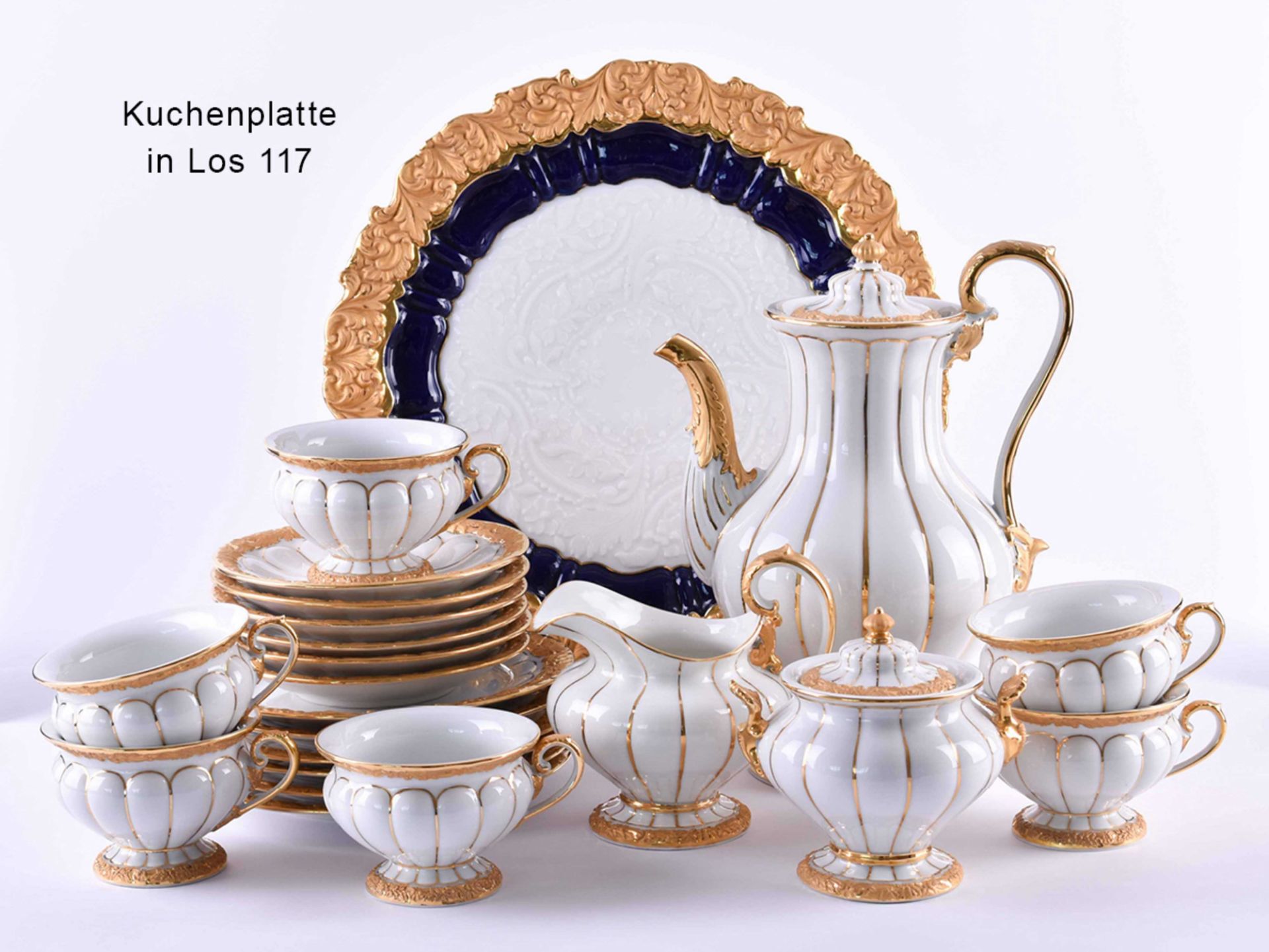 Coffee service Meissen21 pieces, all parts with rich matt gold frame, 6 plates, 6 cups, 6 saucers, 1