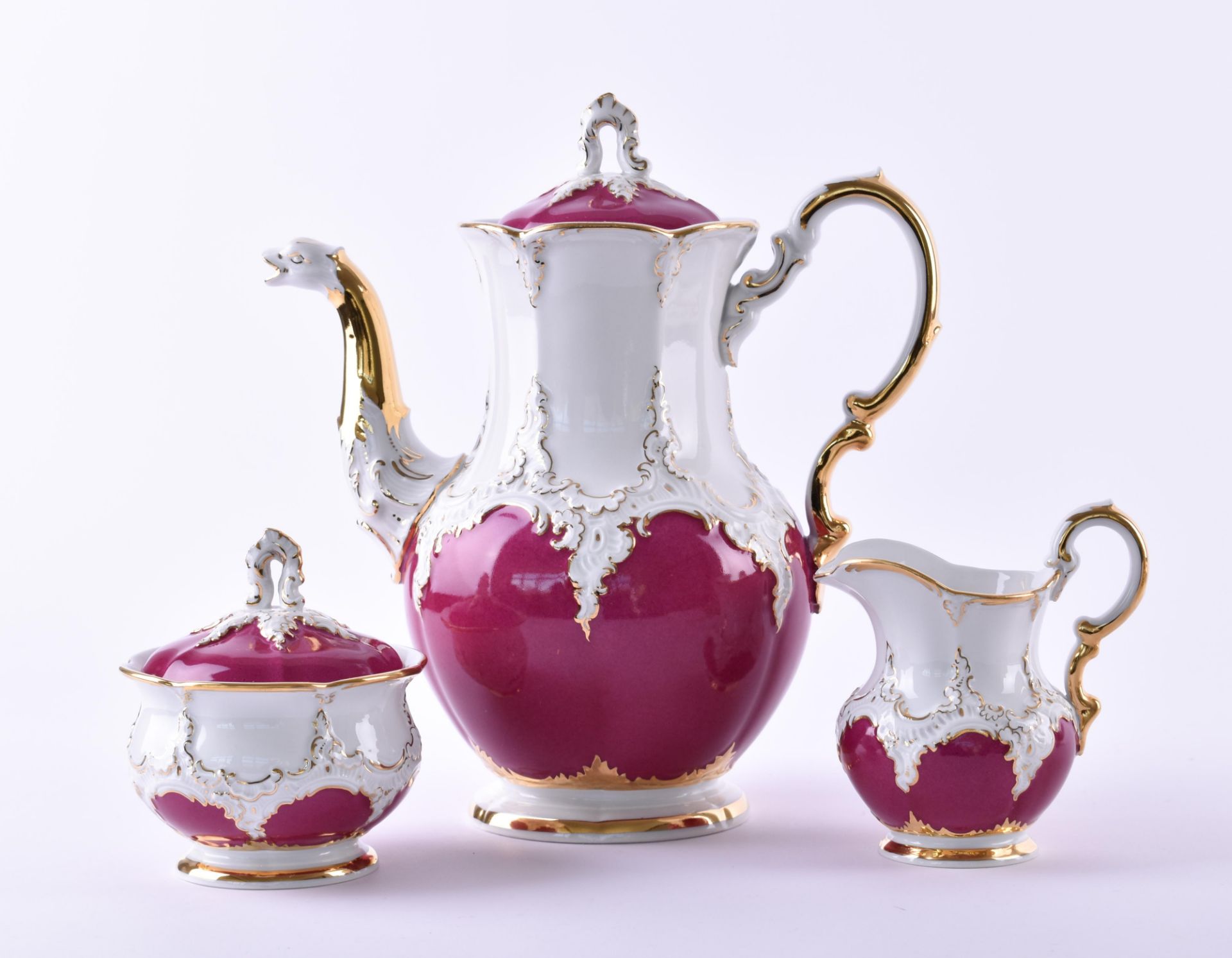 Coffee service Meissen baroque, 20th century22 pieces, Model B-shape, richly gilded, designed by - Bild 2 aus 5