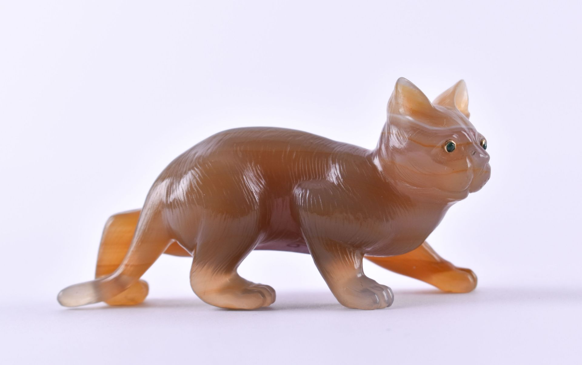 Figure Russia"Cat" made of agate and with emerald eyes, eyes are set in gold, very finely carved,