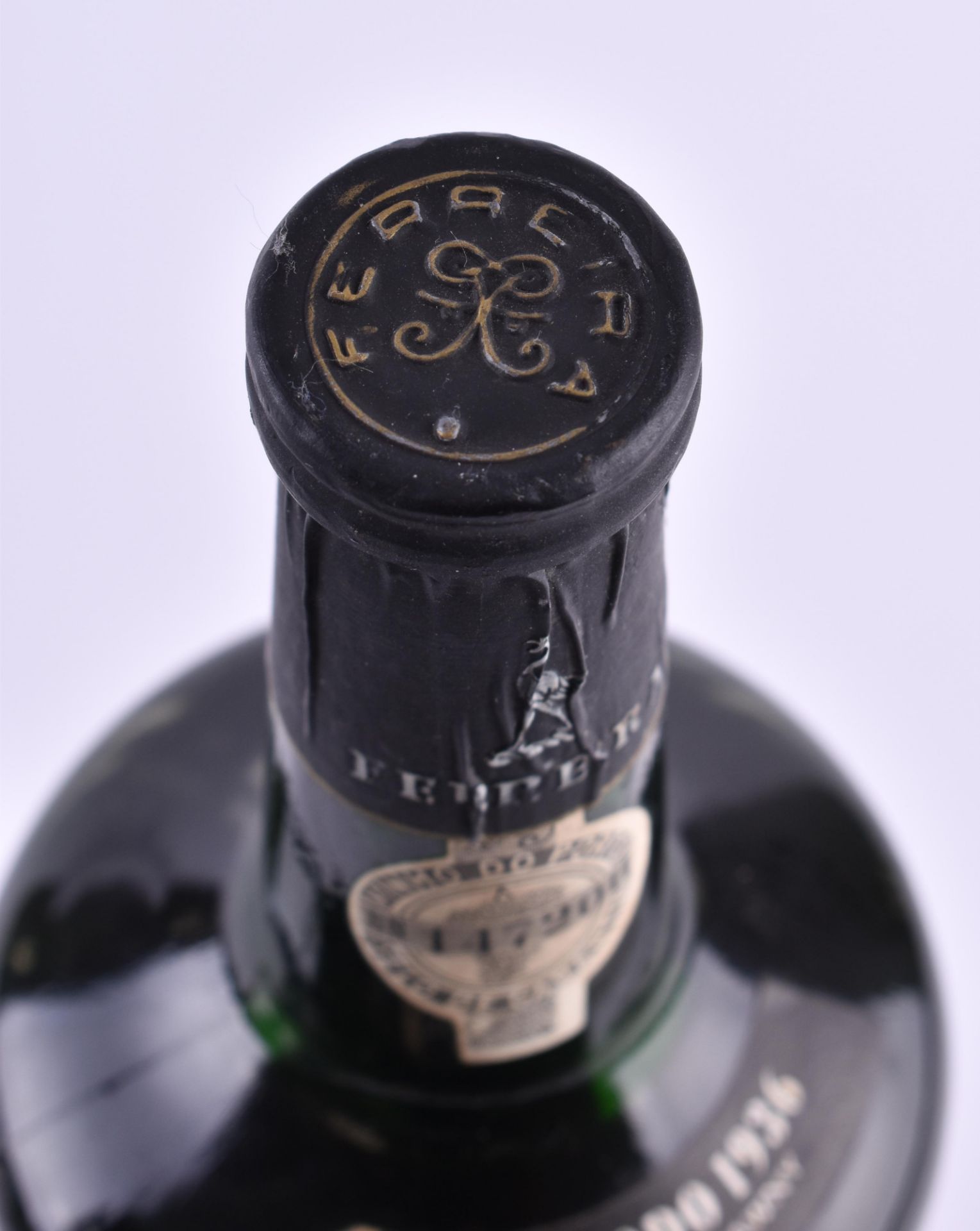 Ferreira Port Quinta do Rodo 1936fill level normal, label in good condition, 0.7 l, extremely rare - Bild 3 aus 4