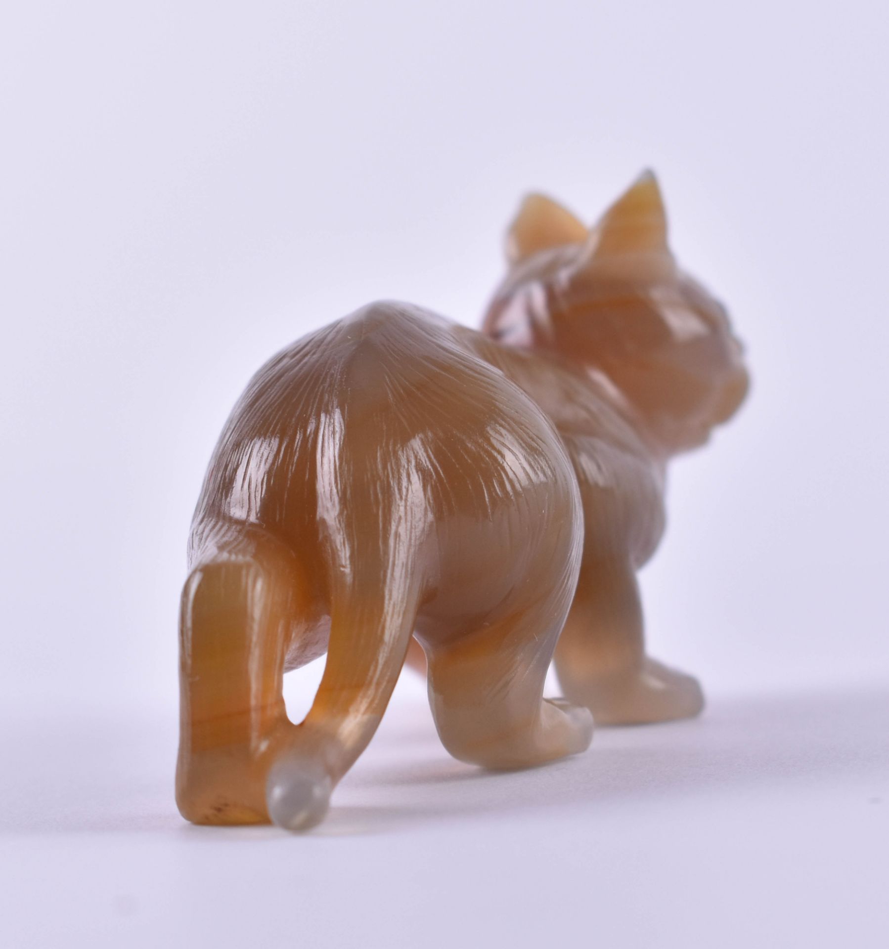 Figure Russia"Cat" made of agate and with emerald eyes, eyes are set in gold, very finely carved, - Bild 4 aus 4