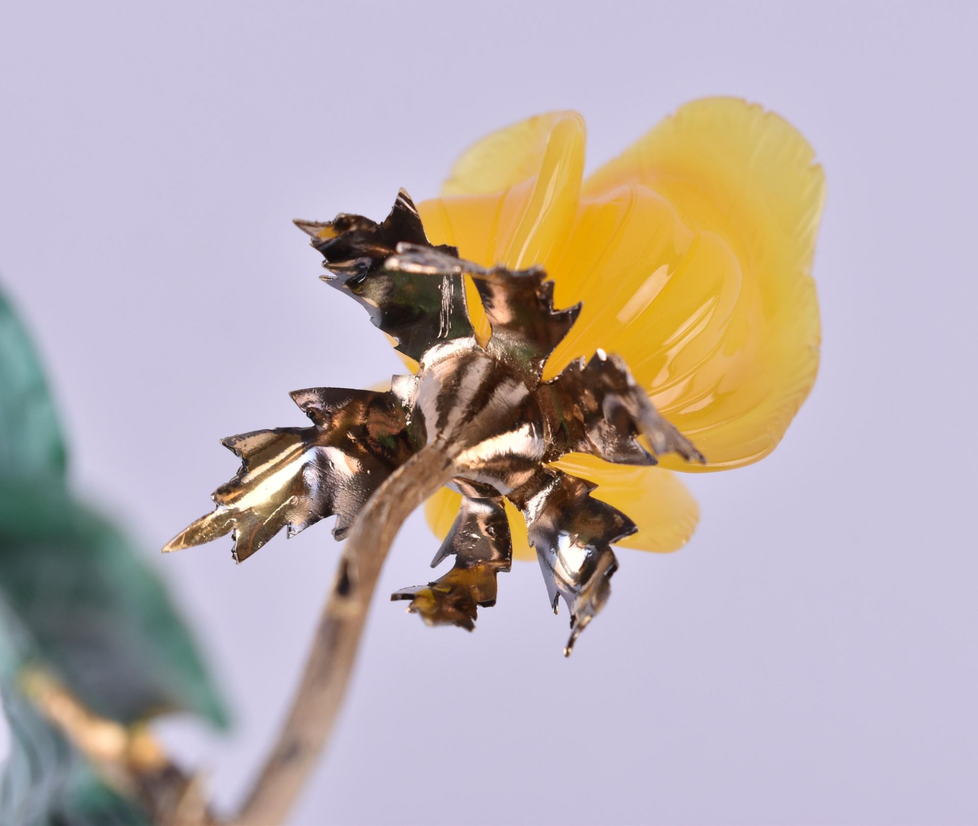 Rose Russiastalk silver gilded 88 Zolotnik, leaves made of nephrite jade, flower probably made of - Bild 3 aus 5