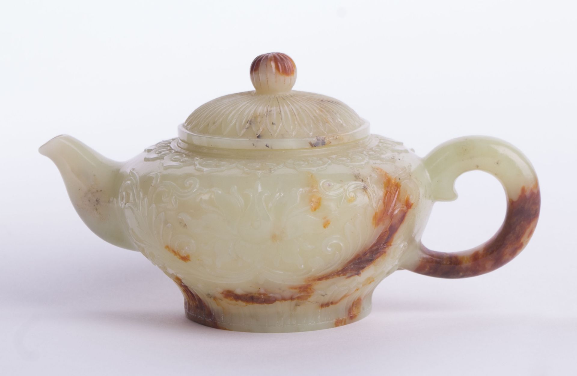 Kleine Jade-Teekanne China um 1900späte Qing Dynastie oder frühe Republikperiode, umlaufend sehr