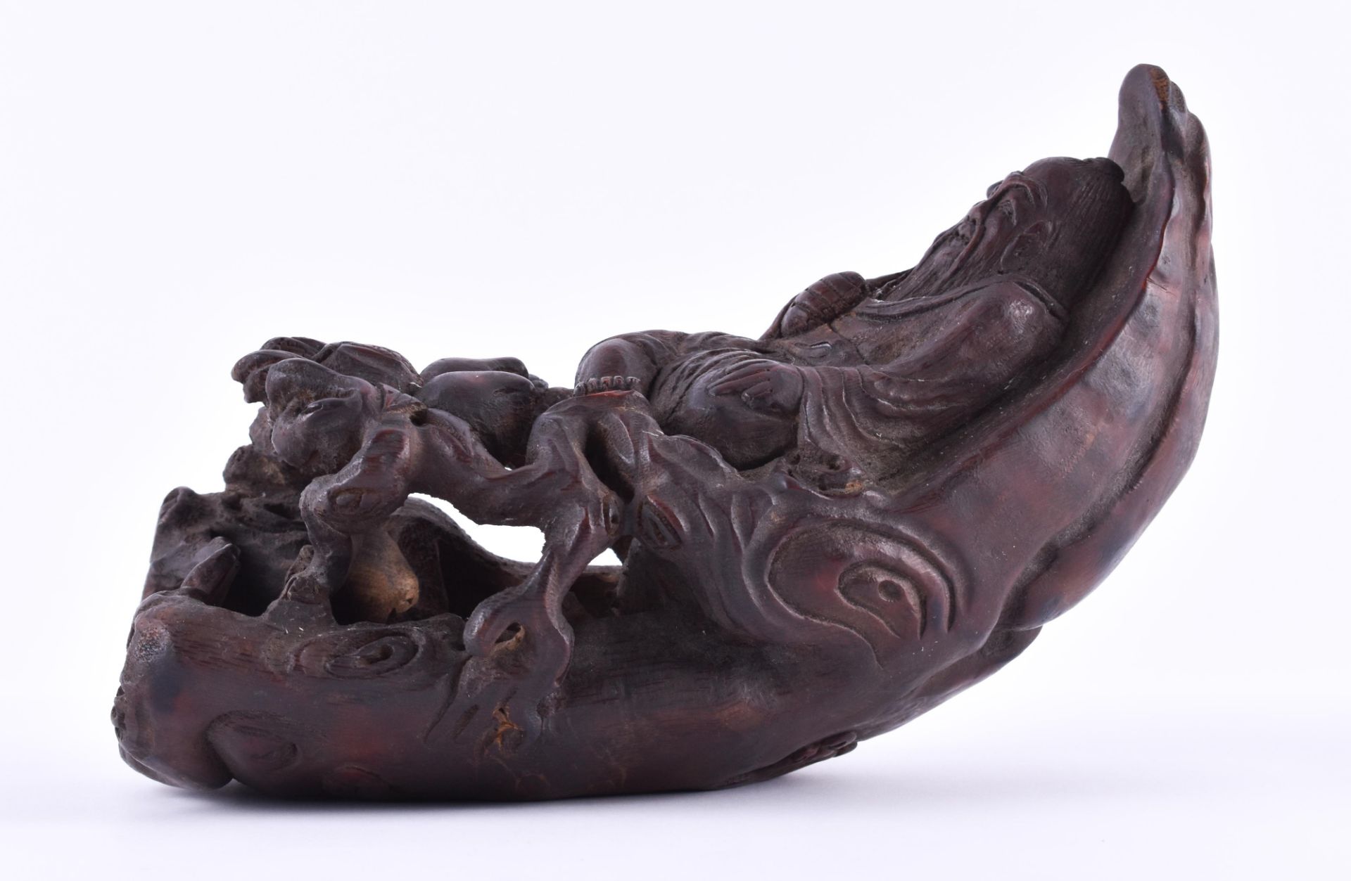 Taoistischer Weiser China Qingperiode 19. Jhd.Holz, geschnitzt, Gelehrter mit Pfirsichen und