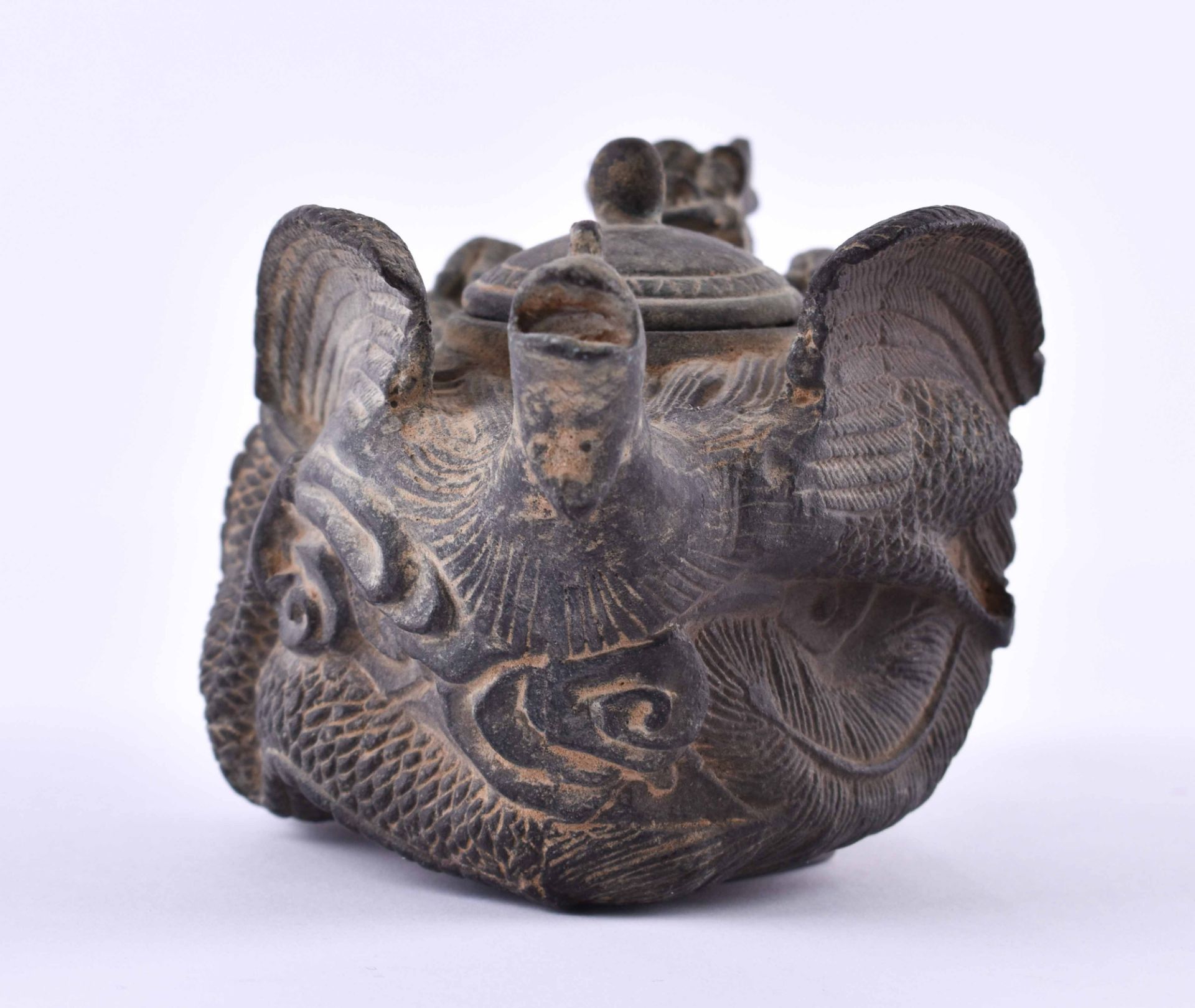 Kanne China Qing PeriodeBronze, innen versintert, Drachengriff und Ausguss Kopf des Phönix, mit - Bild 5 aus 6