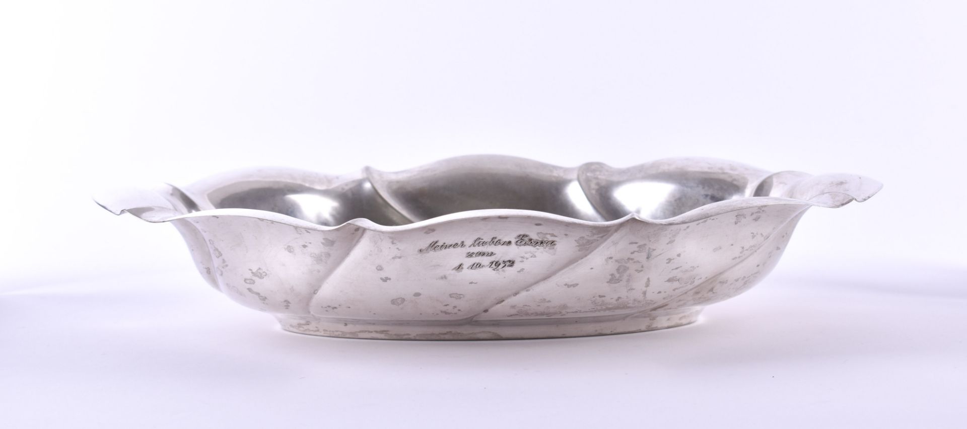 Schale um 1900/20Silber 830/000, Gesamtgewicht ca. 390 g., 9 cm x 32,5 cm x 23,5 cmBowl around - Bild 2 aus 4