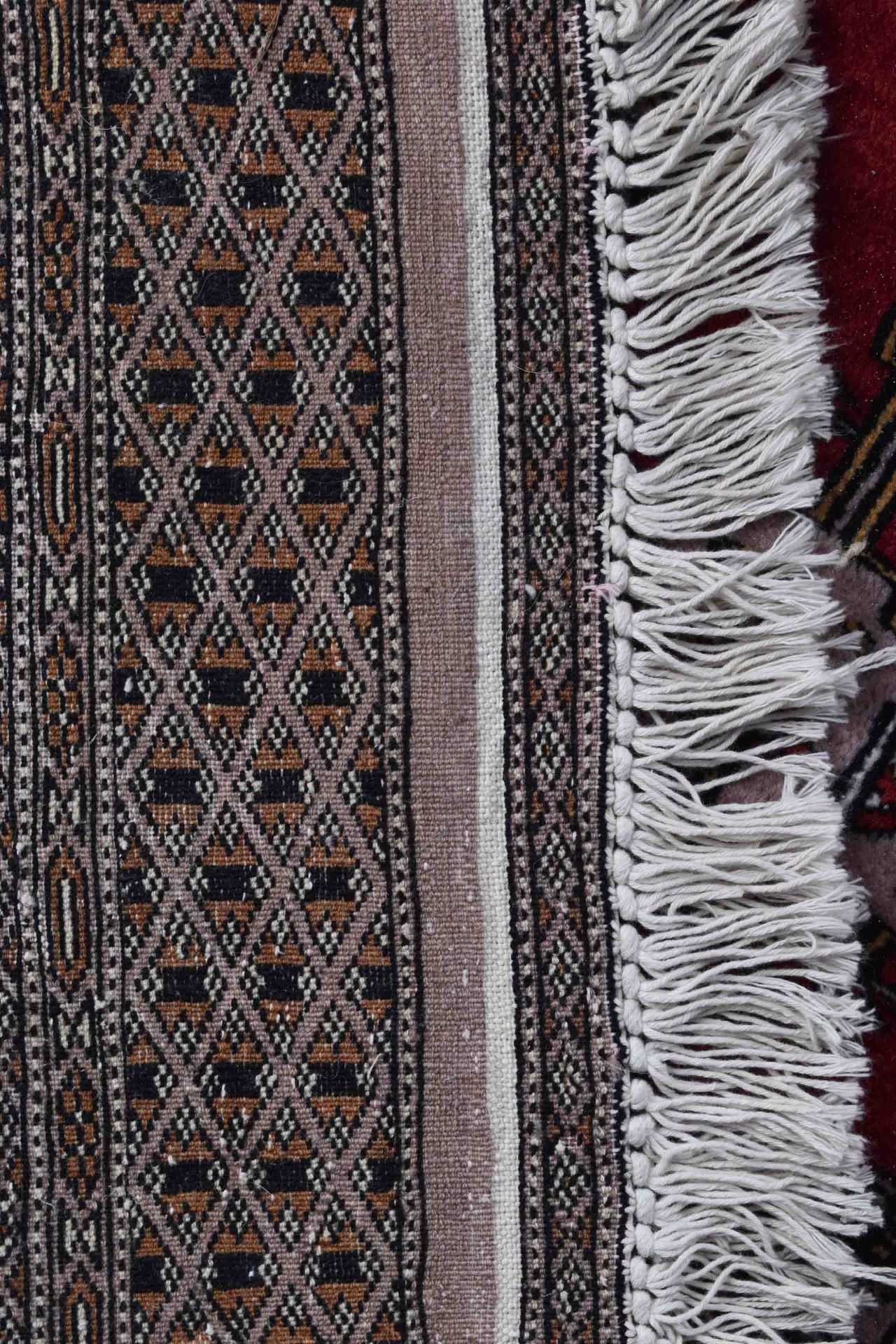Alter Orientalischer Teppich197 cm x 128 cmOld oriental carpet197 cm x 128 cm - Bild 4 aus 4