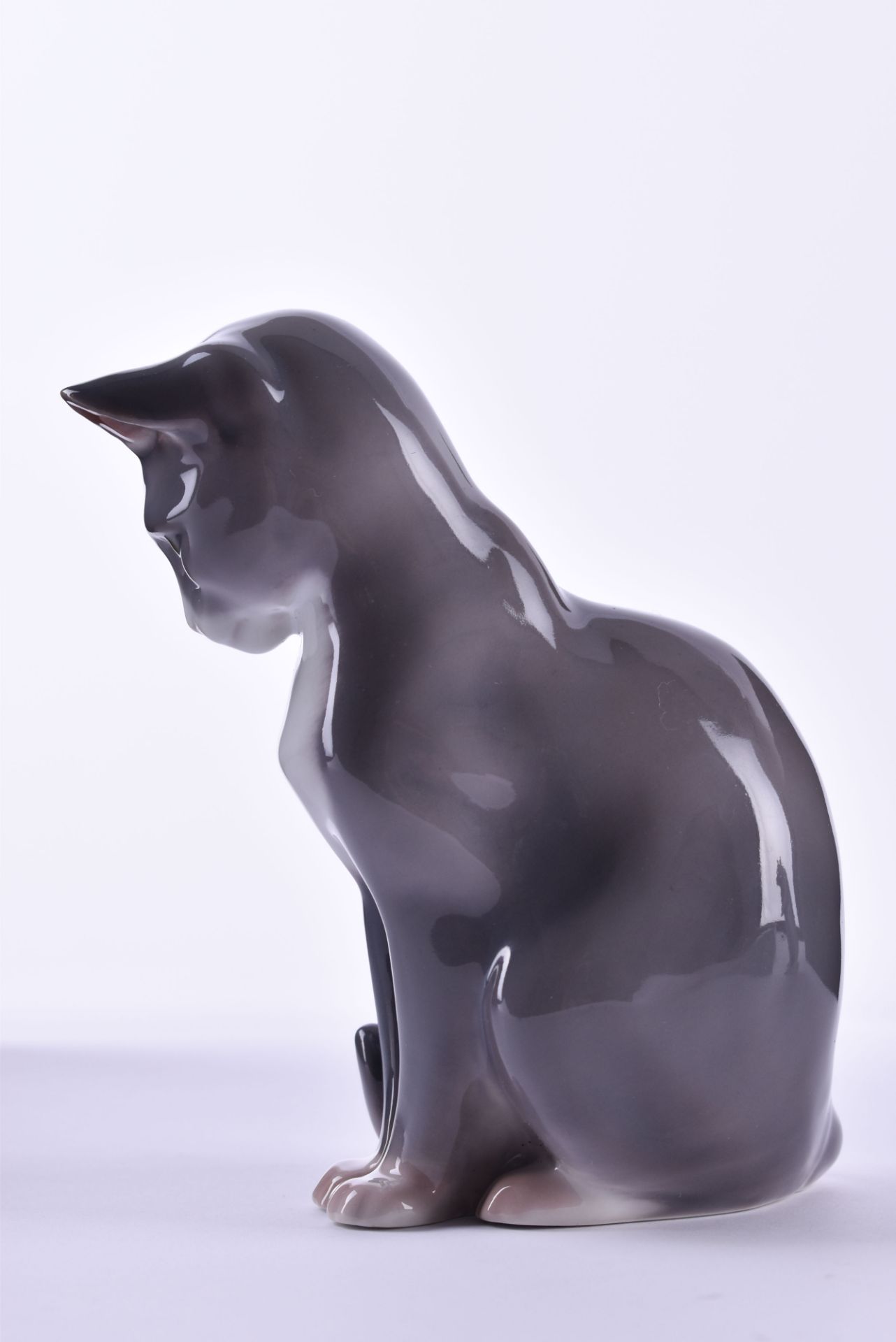 Figur Bing & Gröhndal DenmarkKatze, farbig staffiert, Bodenmarke, 1 . Wahl H: 12,5 cmFigure Bing & - Image 3 of 6