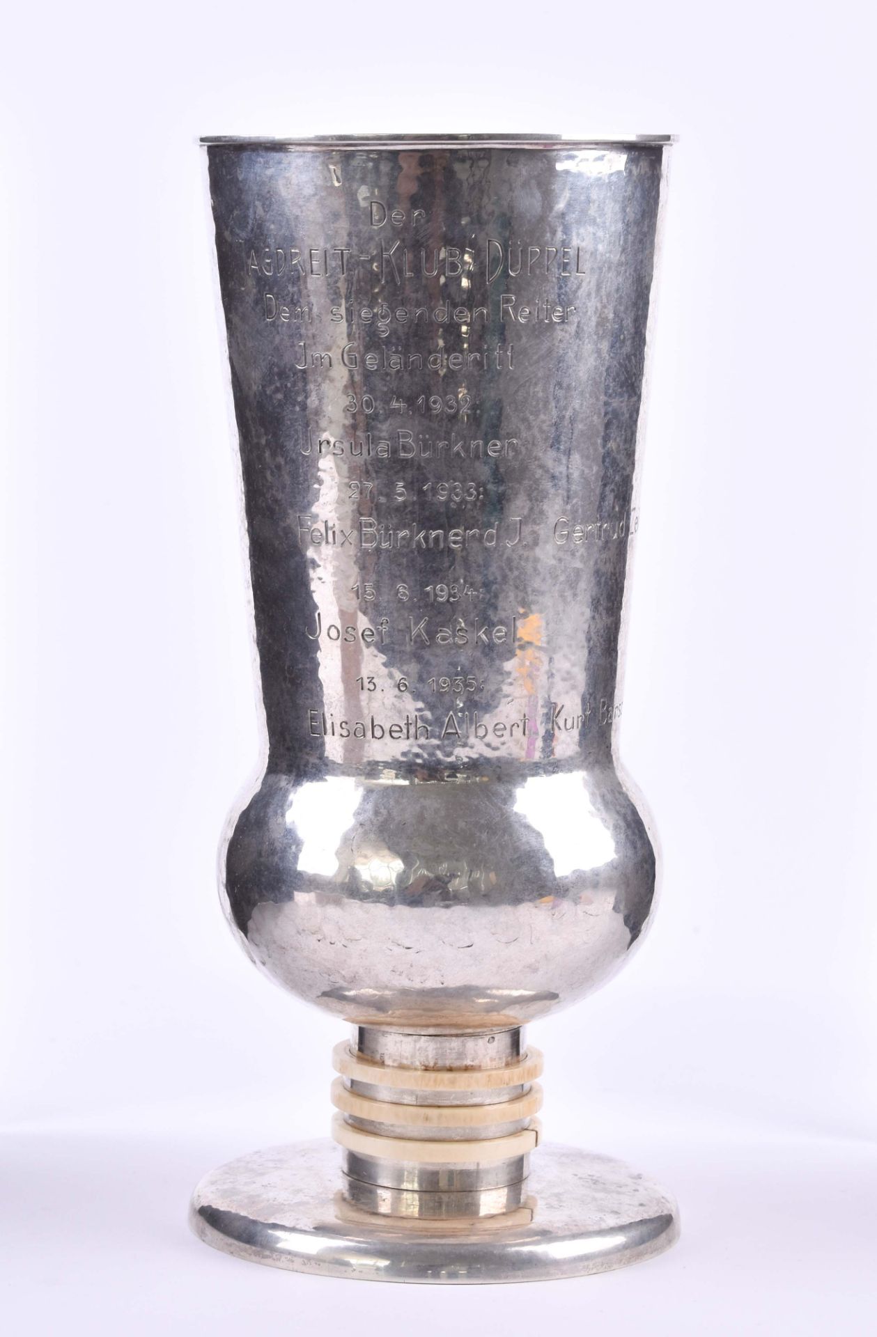 Wanderpokal um 1932Silber 835/000, Wanderpokal des Jagdreitclub Düppel, H: 24,5 cm, Gesamtgewicht