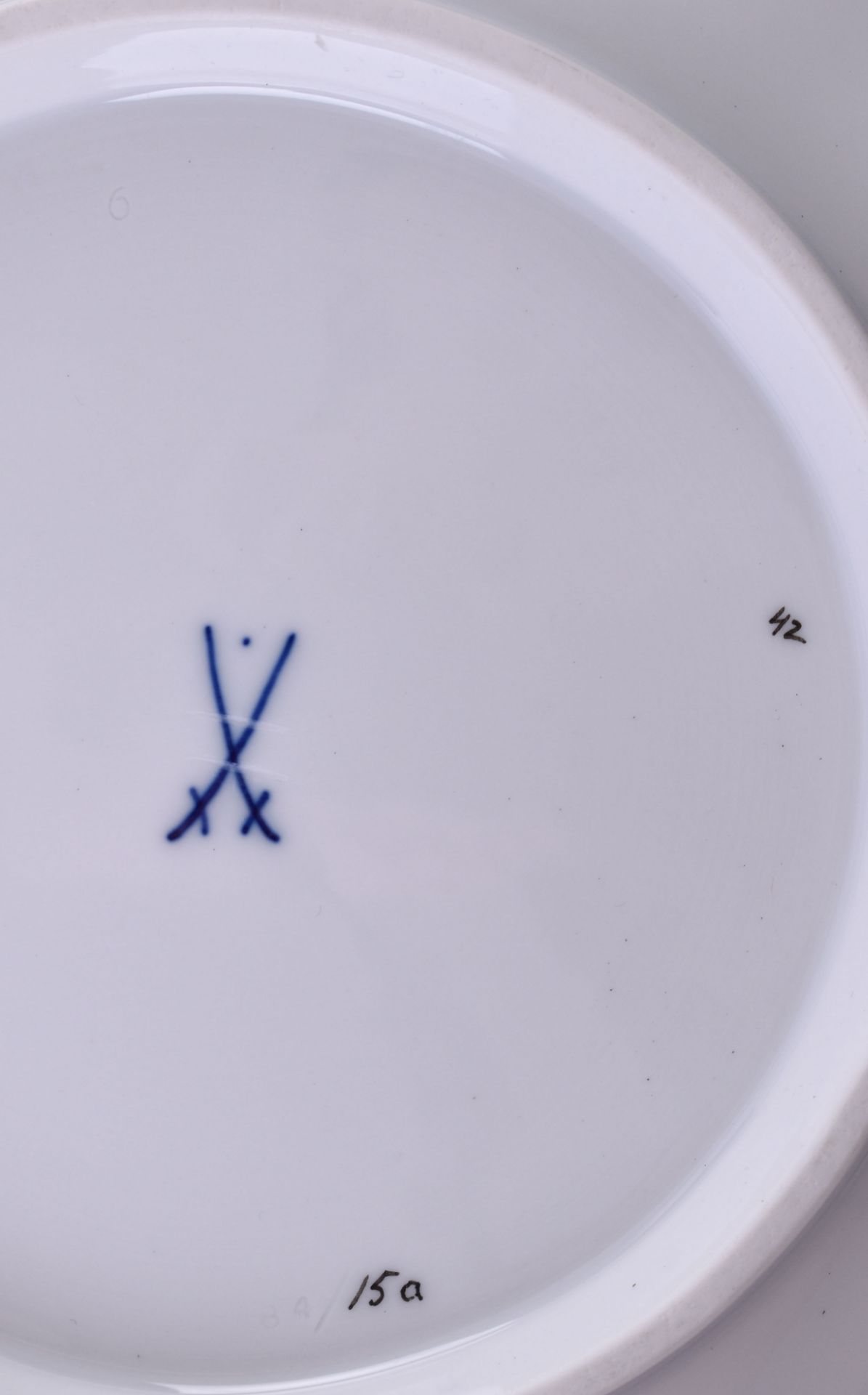 Anbietschale MeissenDekor Weinlaub, 2. Wahl, blaue Schwertermarke, 9,5 cm x 26 cm x 26 cmServing - Bild 4 aus 4