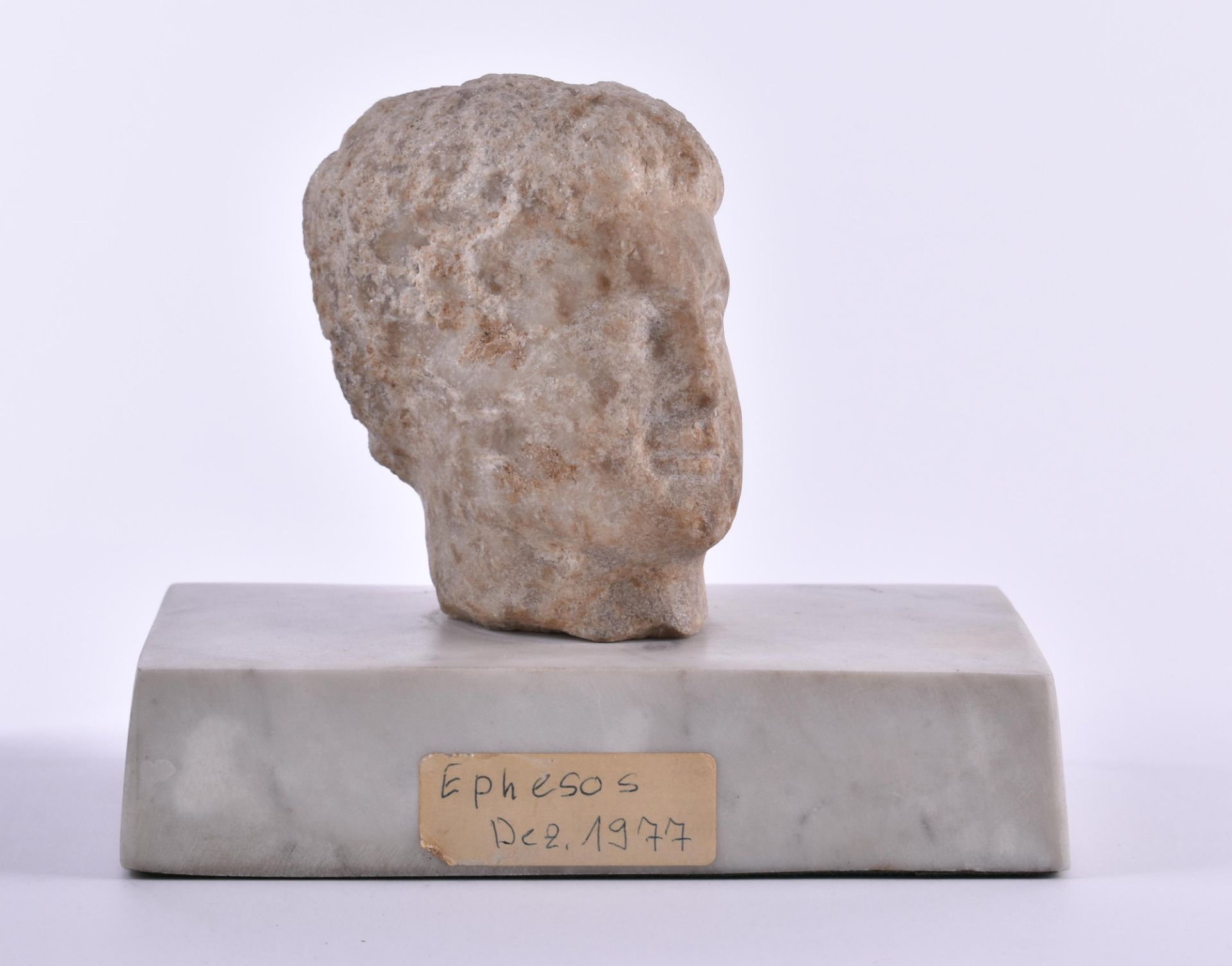 Kopf eines Jünglings wohl 200 v.Chr. - Bild 2 aus 5