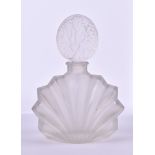 Parfumflakon Lalique Frankreich