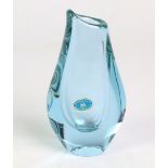 Alexandritglas Vasehellblaues bzw. fliederfarbenes changierendes (lichtquellebedingter