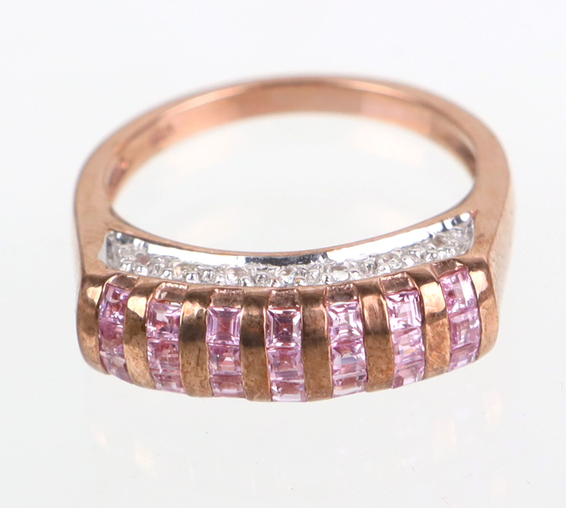 Ceylon Saphir Ring - RG 375Ringschiene in Roségold 375 (9 Karat) gearbeitet, punziert, leicht