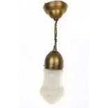 Deckenlampe um 1910/20formgeblasenes Glas in godronierter Zylinderform mit Blüten u.