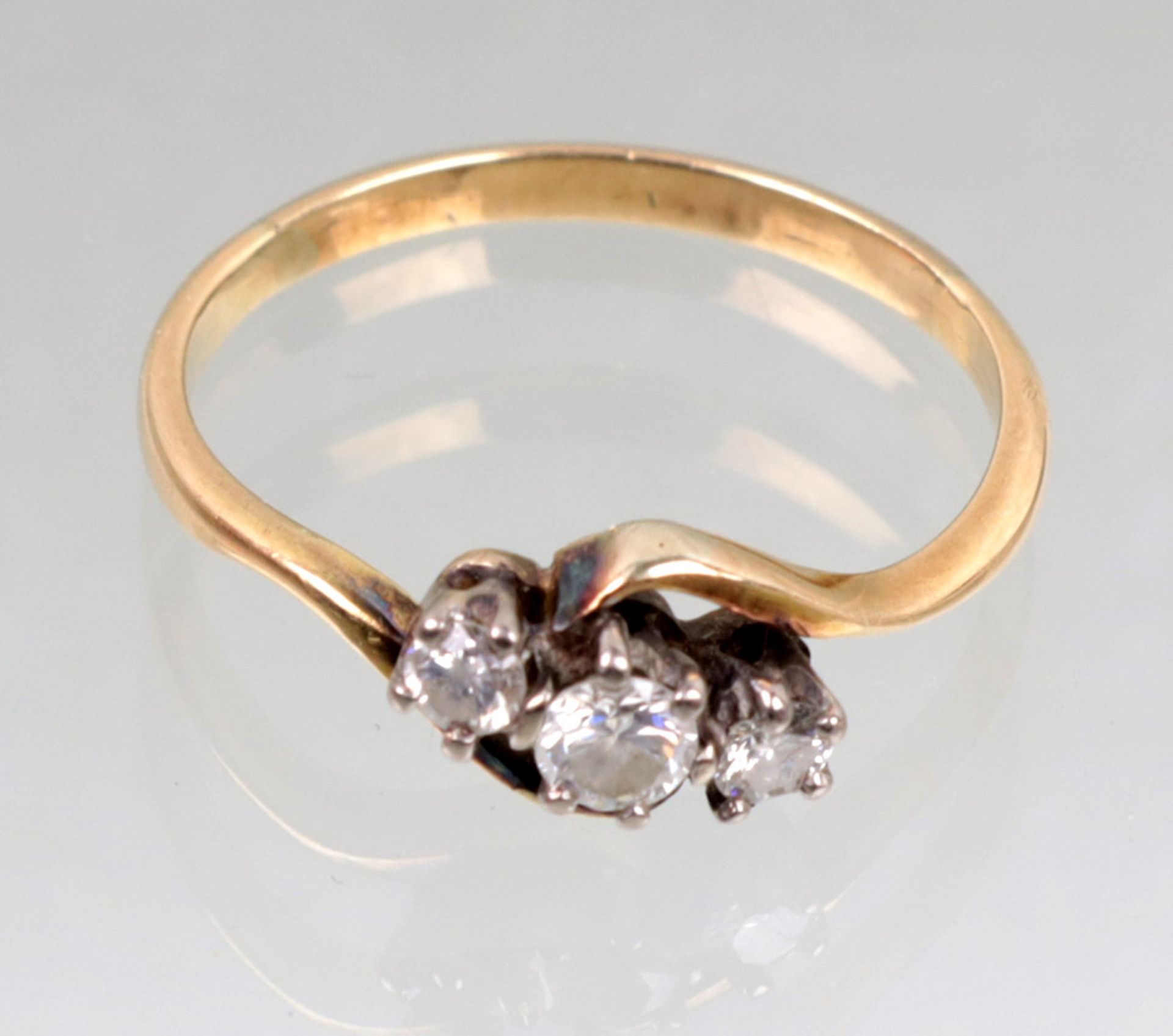 Brillant Ring - GG/WG 333in Gelbgold / Weißgold 333 (8 Karat) gearbeitet, nicht punziert, von