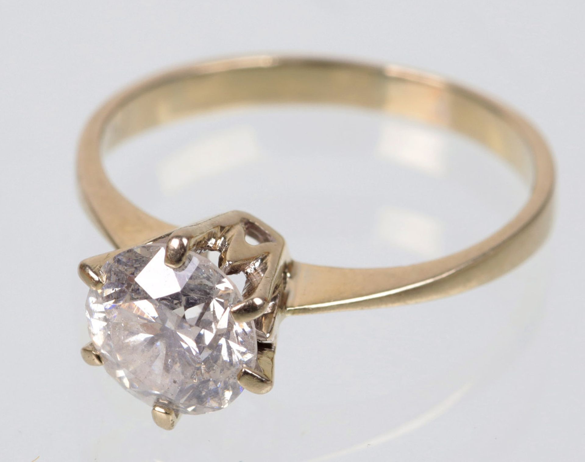 Brillant Solitär Ring 1,25 ct - WG 750in Weißgold 750 (18 Karat) gearbeitet und punziert, Ringkopf - Bild 4 aus 4