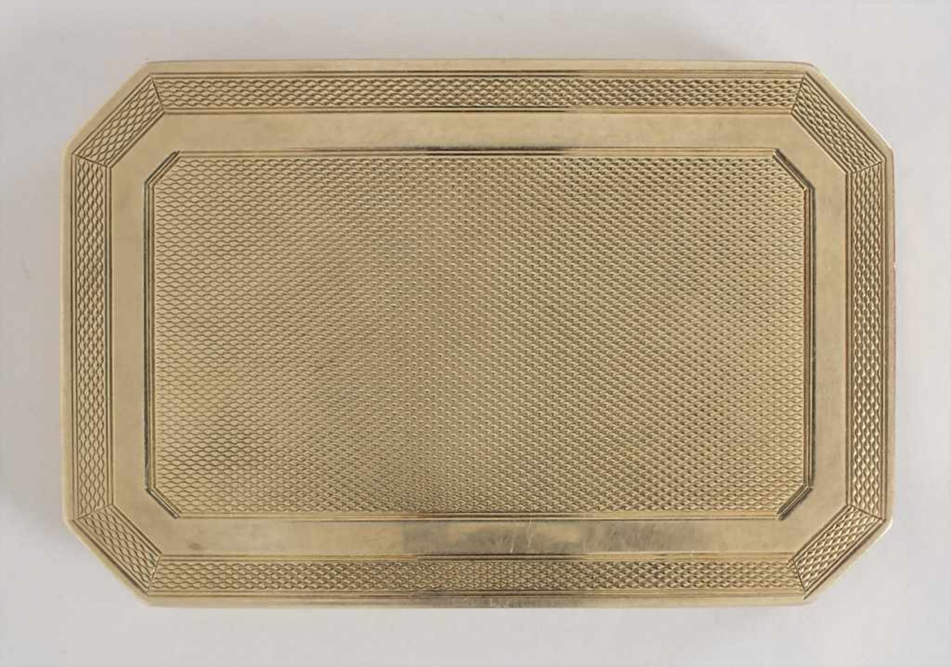 Puderdose / A powder compact, Wien / Vienna, um 1900Material: Gold Au 585/000, 14 Kt. mit Spiegel, - Image 2 of 4