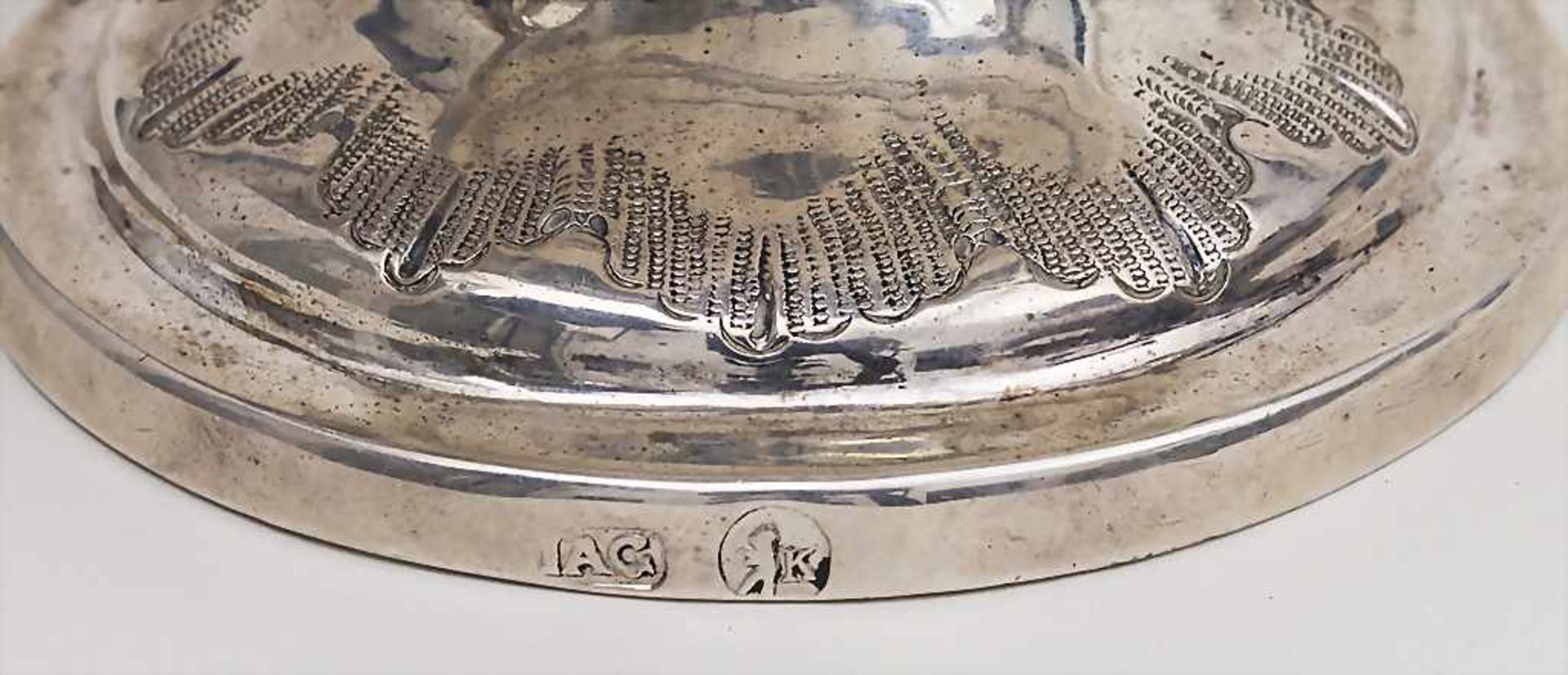 Hochzeitskelch / Wedding Cup, Berlin, 18. Jh.Punzierung: Silber, Stadtmarke mit Jahresbuchstabe K, - Bild 3 aus 4