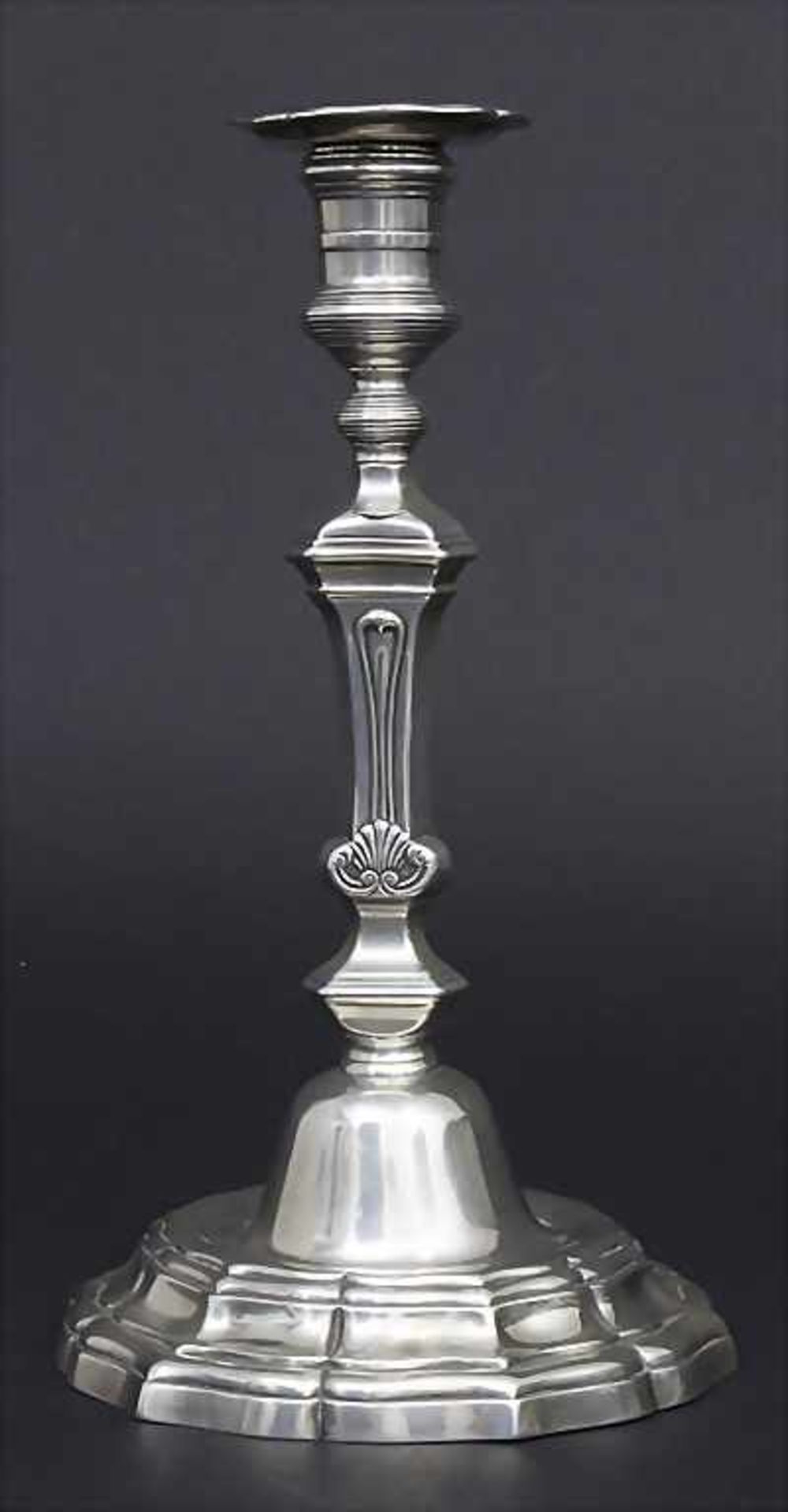 Louis XV Kerzenleuchter / A silver candlesticks, vueve Angilles, Dunkerque, 1762Material: Silber