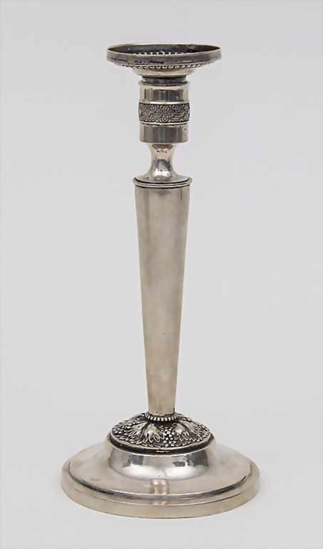 Empire Leuchter / Candle Stick, um 1820Material: Silber 12 Lot,Punzierung: 12, Meisterpunze CLH,