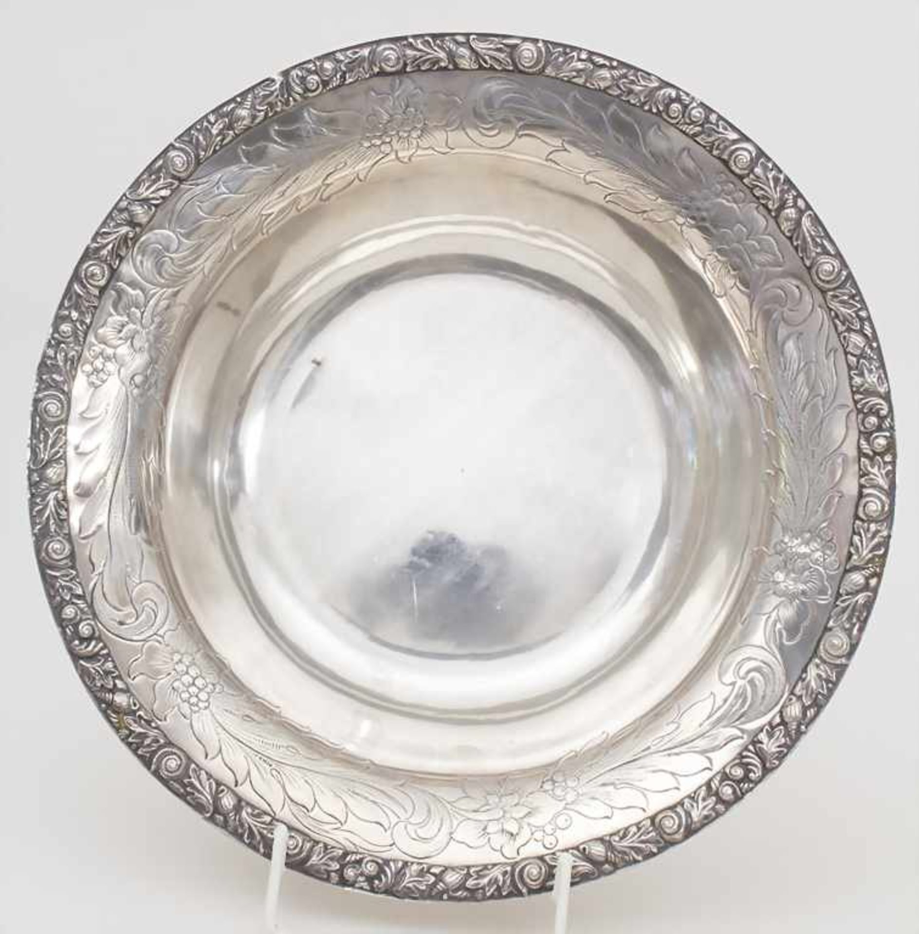 Große Waschschüssel mit Wasserkrug / A large silver wash bowl with ewer, L. Dupre, Paris, 1819- - Bild 15 aus 15