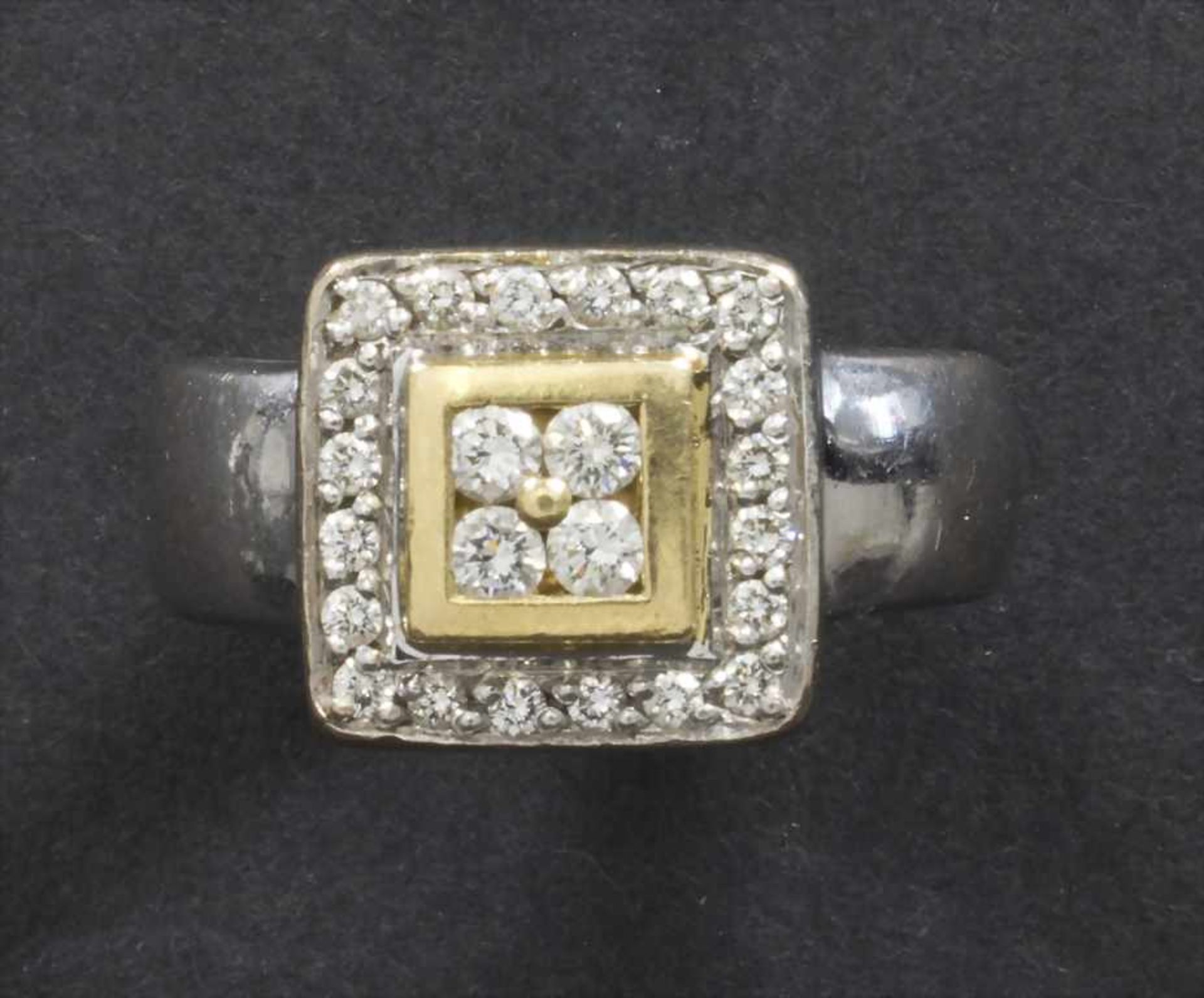 Damenring mit Diamanten / A ladies ring with diamondsMaterial: WG/GG 750/000 ,RG: 57,Gewicht: 11,8