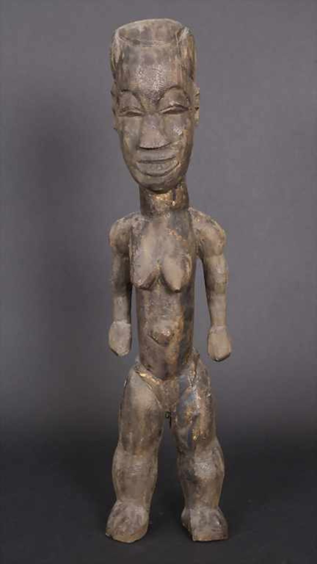 Weibliche Ahnenfigur / A female ancestor figure, Bamana, MaliMaterial: Holz, dunkelbraun
