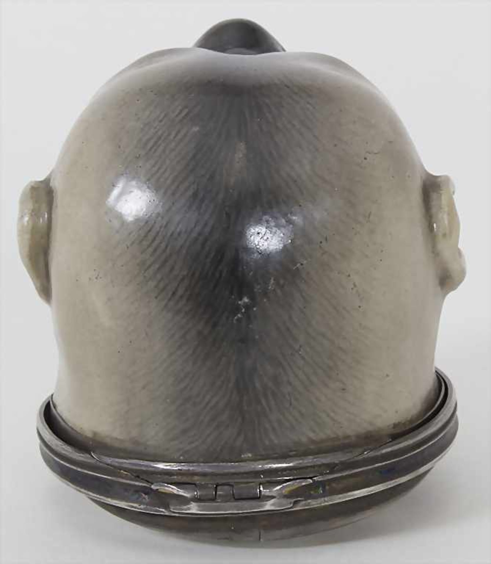 Tabatiere 'Mopskopf' / A snuff-box in the form of a pug's head, Meissen, um 1750Material: Porzellan, - Image 7 of 11