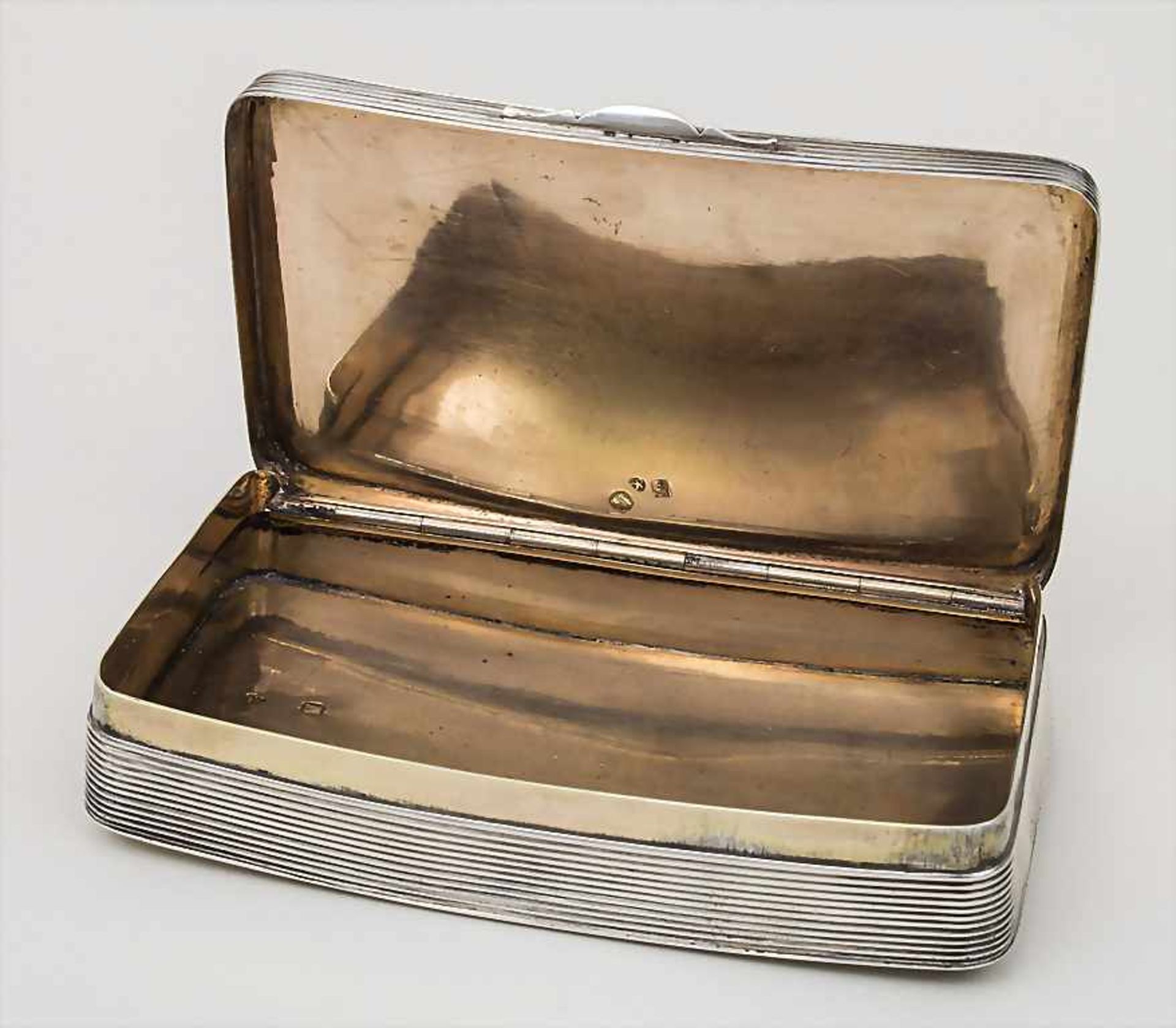 Tabatiere / A silver snuffbox, Belgien/Belgium, 1831-1869Material: Silber 950/1000, innen - Image 3 of 5