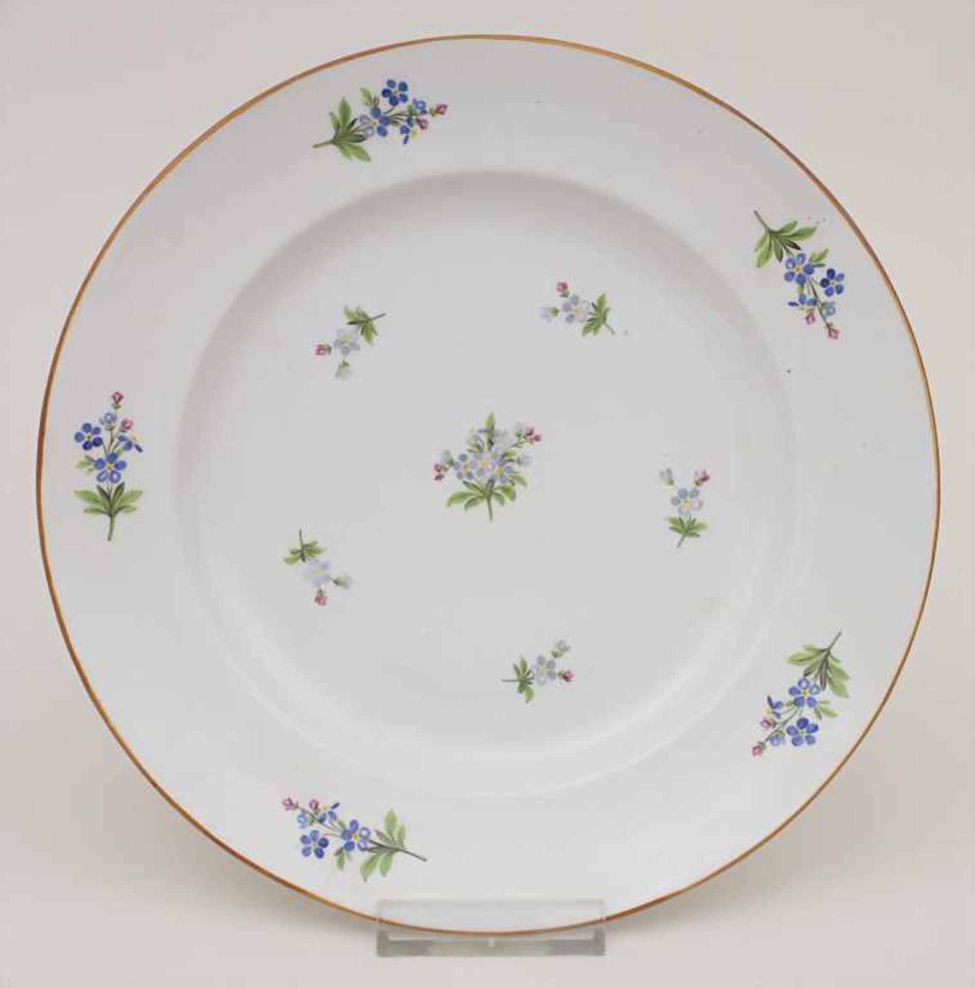 Speiseteller 'Vergissmeinnicht' / A plate 'Forgetmenot', Meissen, 1774-1814Material: Porzellan,