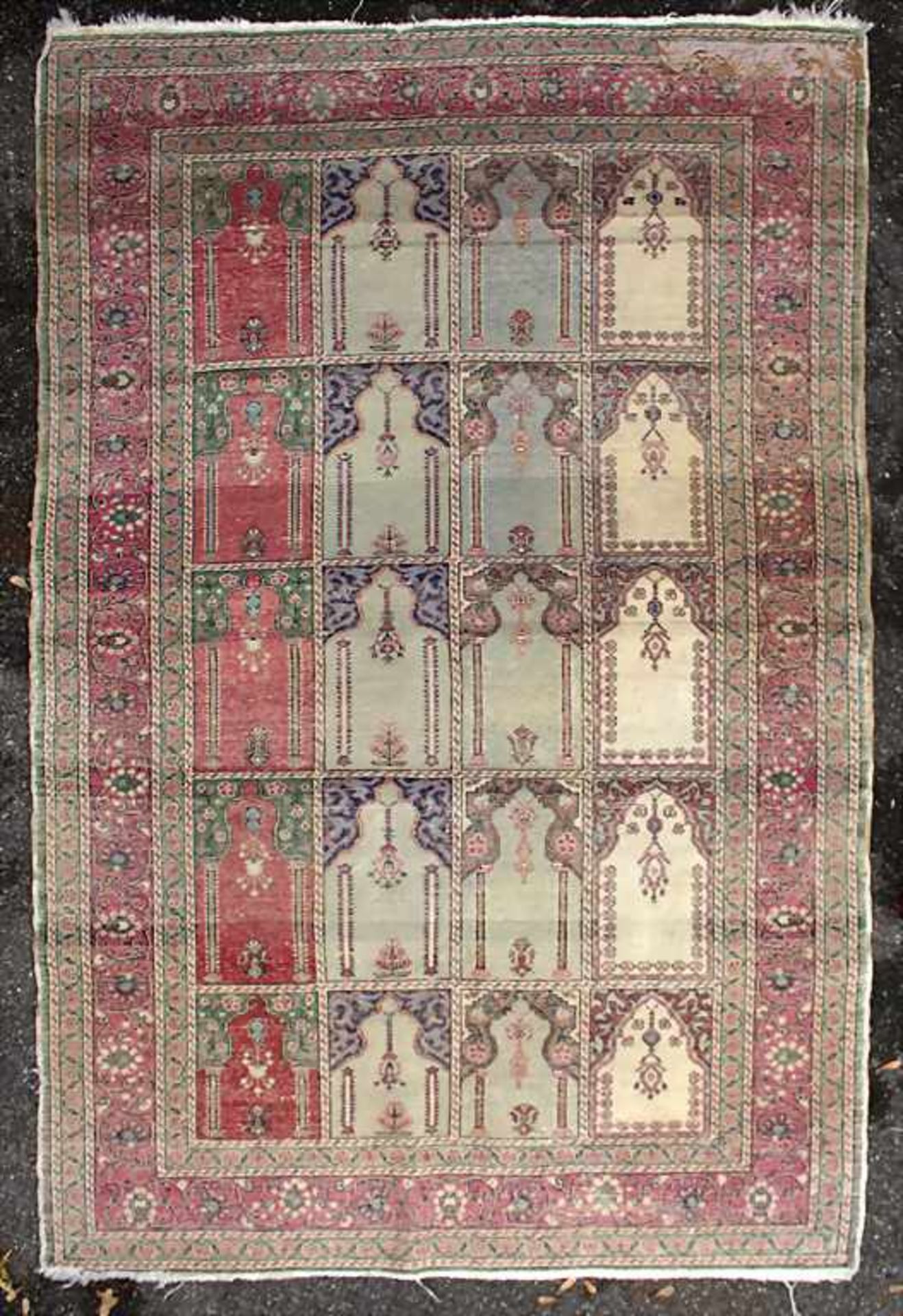 Orienttepppich mit Gebetsnischen / An oriental carpet with mihrabsMaterial: Wolle auf Baumwolle, - Image 3 of 6