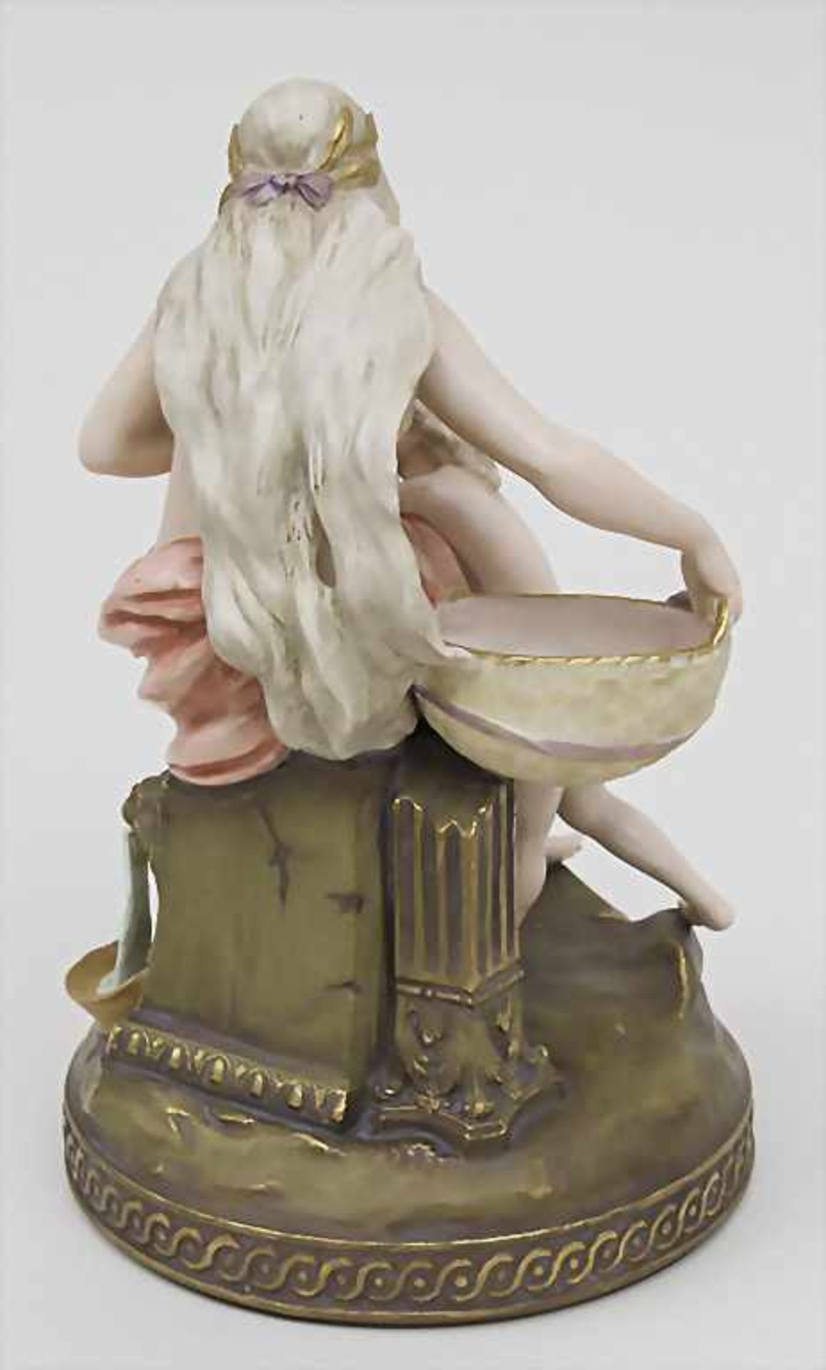 Jugendstil Figurengruppe 'Nymphe am Brunnen' / An Art Nouveau figural group, wohl Ernst Wahliss, - Bild 2 aus 2