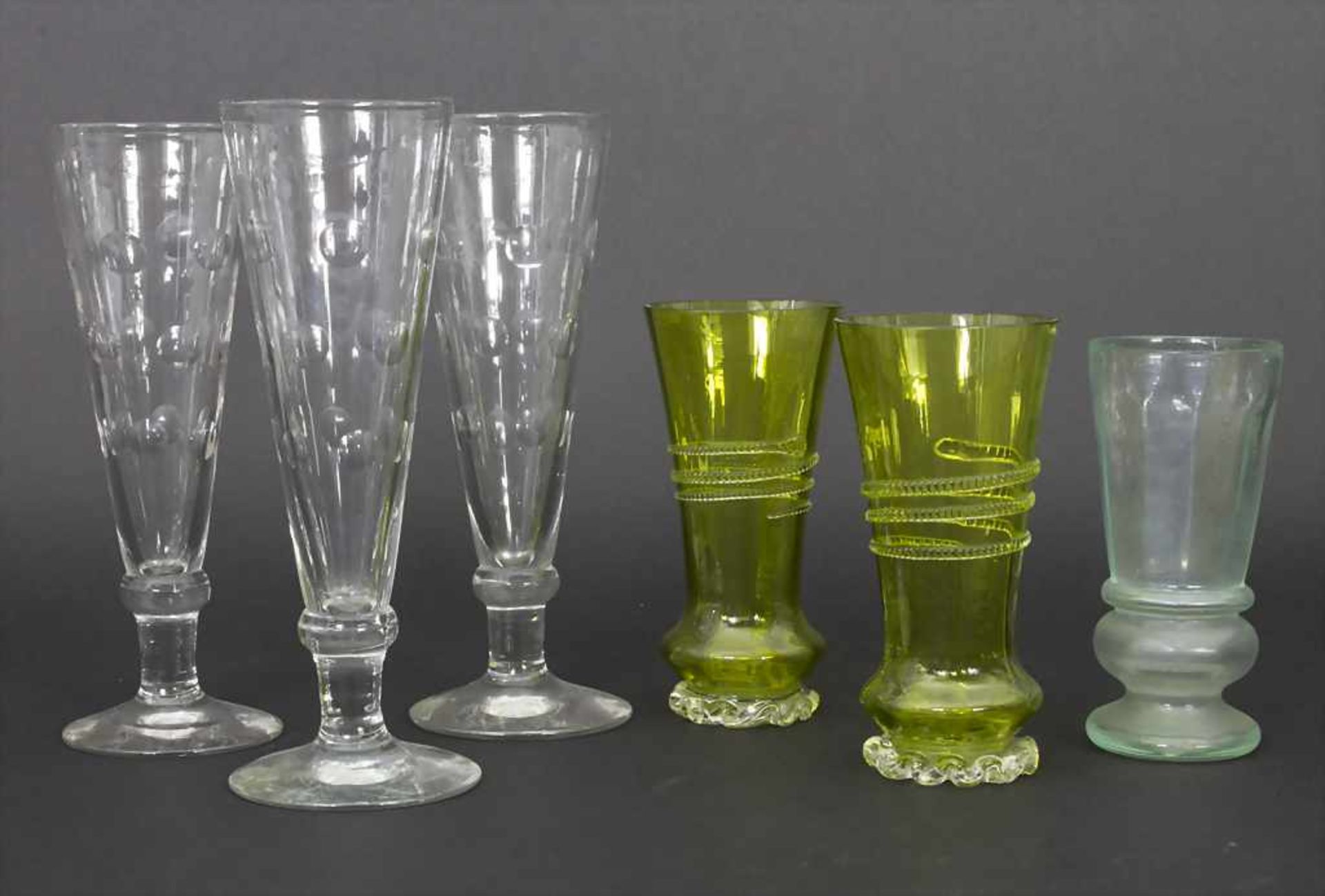 Konvolut 6 Gläser / A set of 6 glasses, 19./20. Jh.Material: 4x farbloses Glas (darunter 3