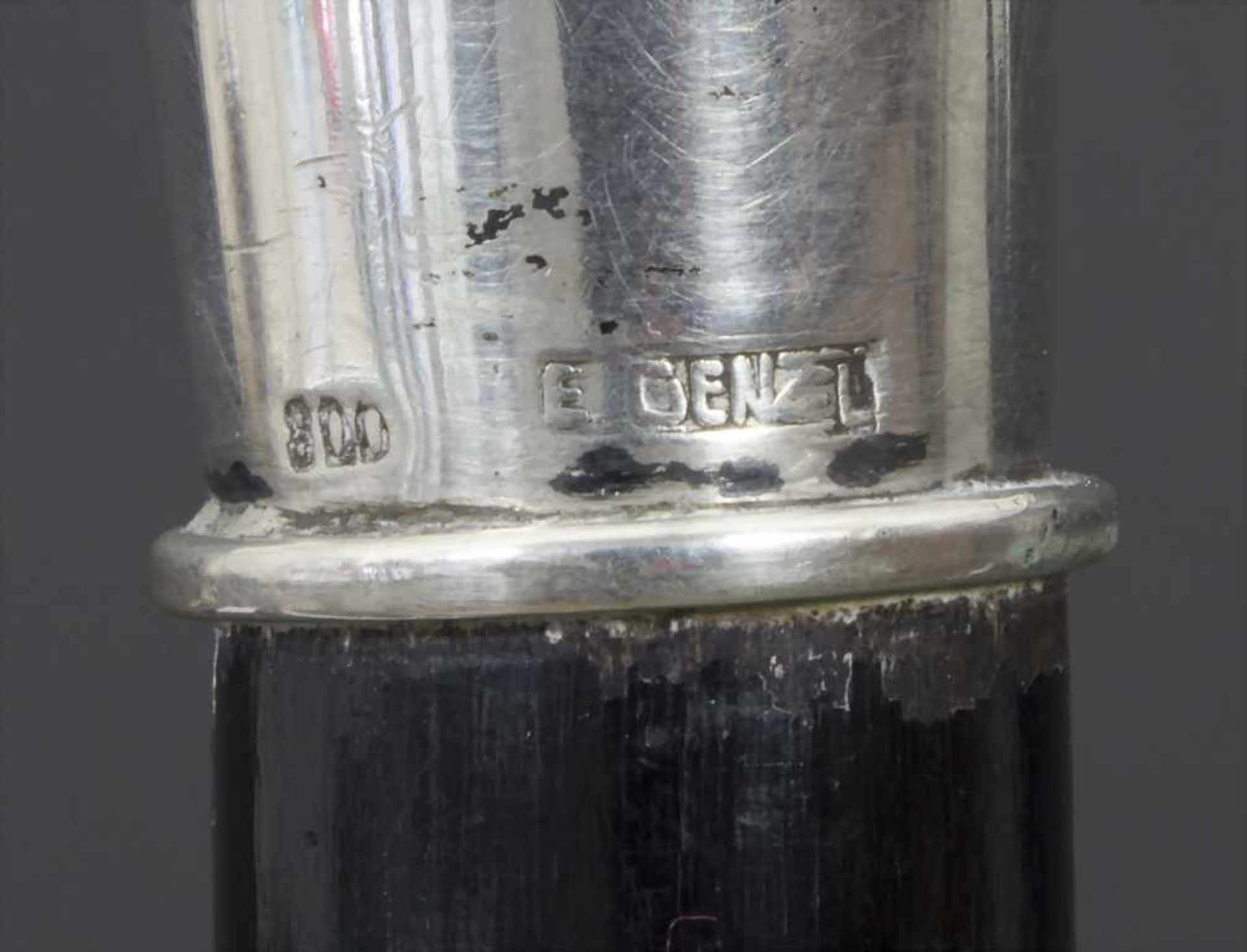Gehstock mit Silberknauf / A cane with silver handle, Ende 19. Jh.Material: Hartholz, ebonisiert ( - Bild 6 aus 6