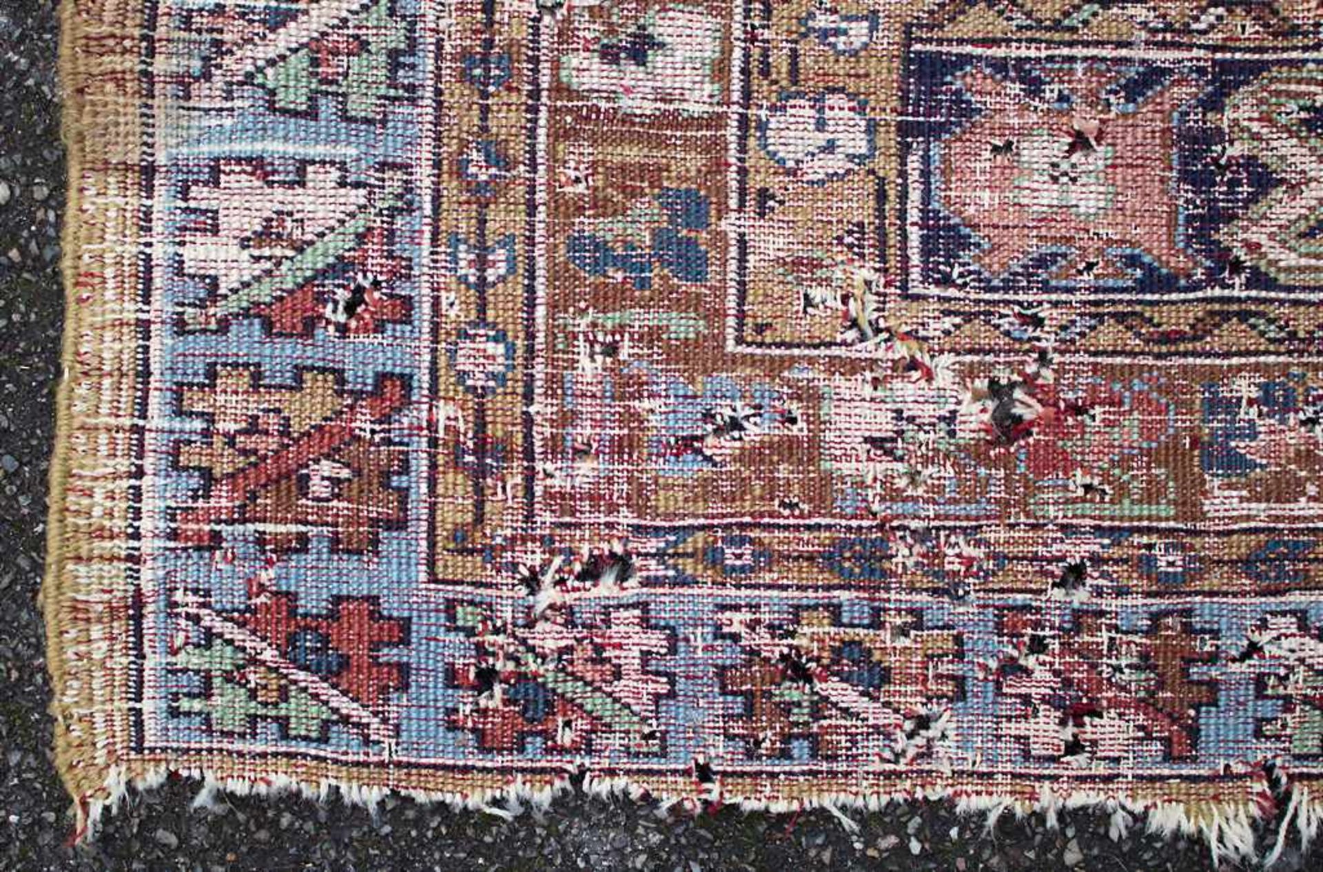 Orientteppich / An oriental carpetMaterial: Wolle auf Baumwolle, Maße: 242 x 140 cm, Zustand: - Bild 3 aus 3