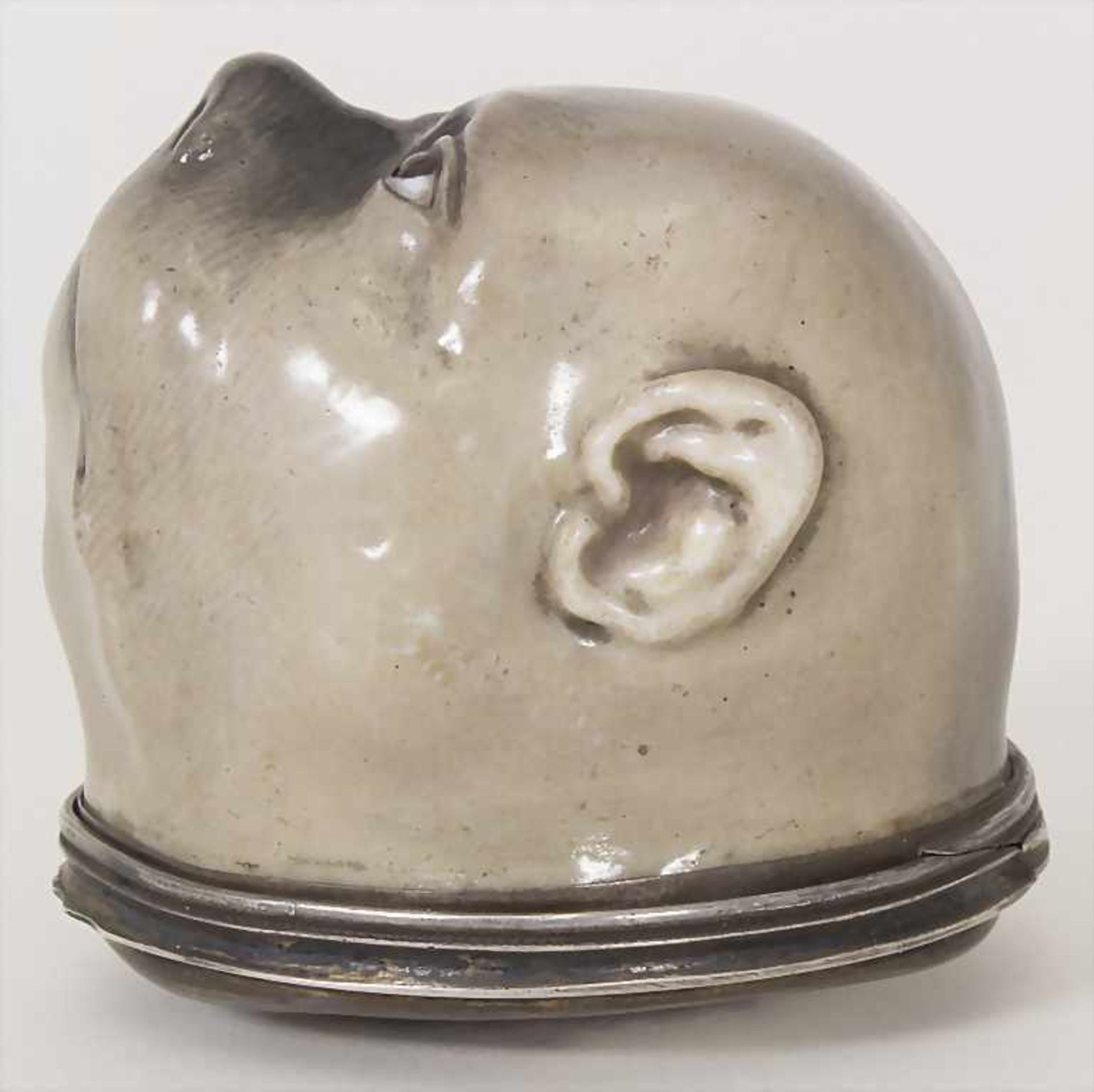 Tabatiere 'Mopskopf' / A snuff-box in the form of a pug's head, Meissen, um 1750Material: Porzellan, - Image 8 of 11