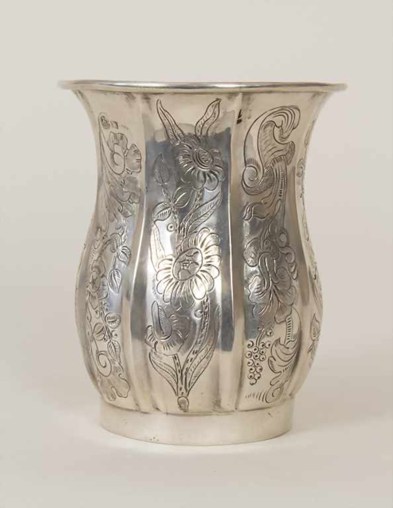 Biedermeier Becher / A Biedermeier silver beaker, Alois Wayand, Wien, 1837Material: Silber 13 Lot,