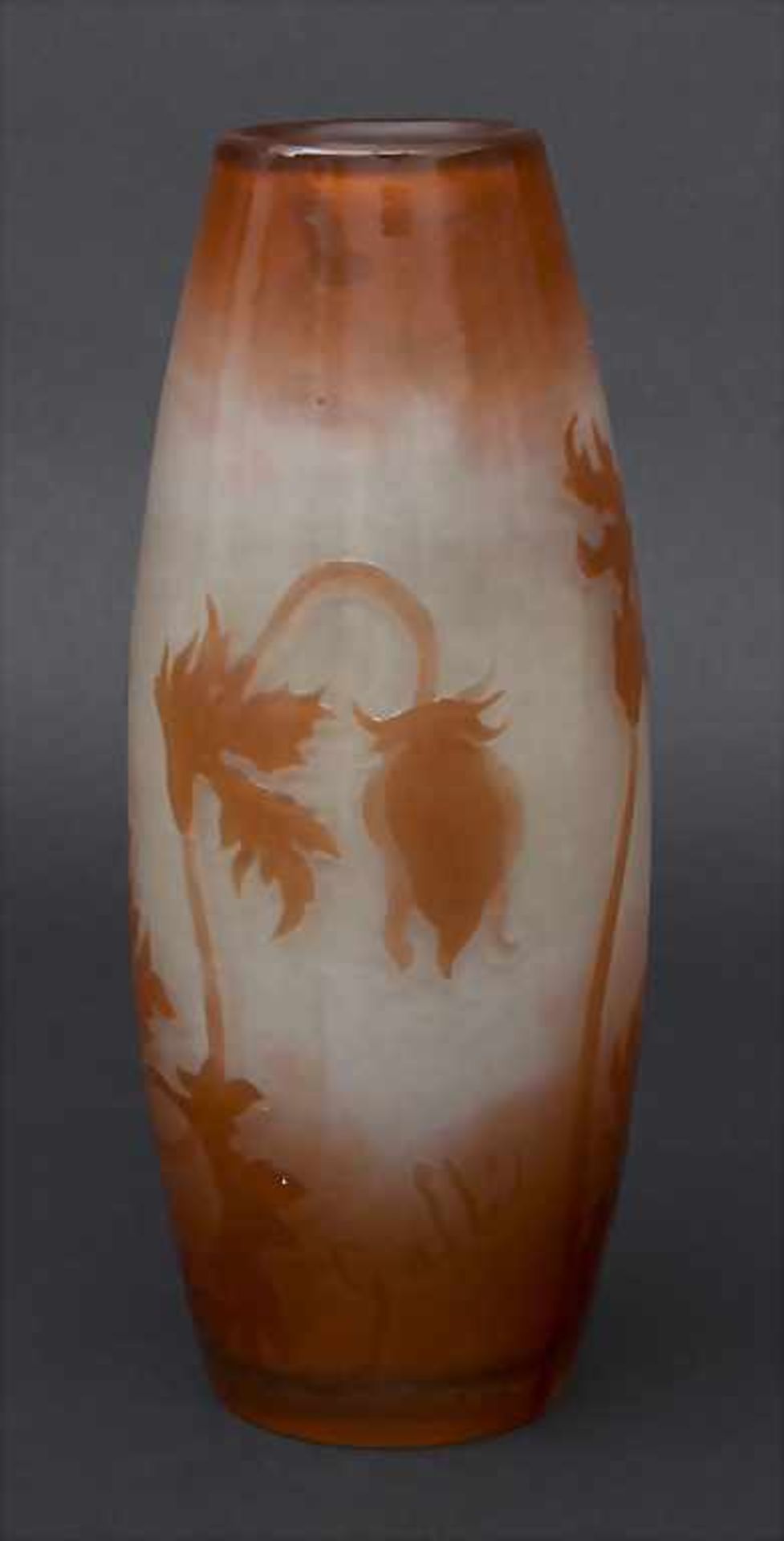 Jugendstil Vase mit Mohn / An Art Nouveau cameo glass vase with poppy flowers, Emile Gallé, Nancy, - Bild 2 aus 4