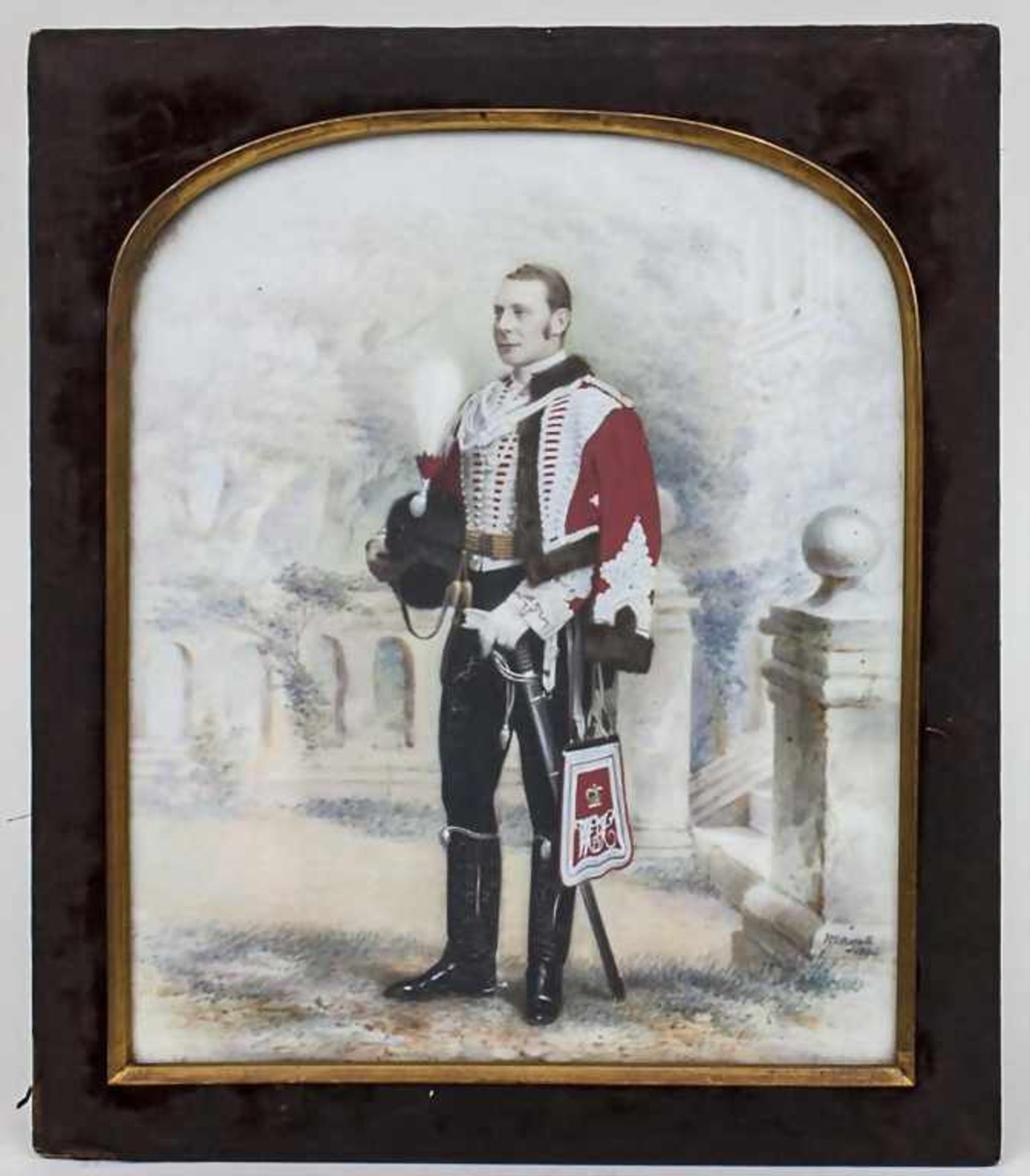 Porzellan-Bildplatte Offizier / Porcelain Plaque with Officer, England, 1894Material: Porzellan,