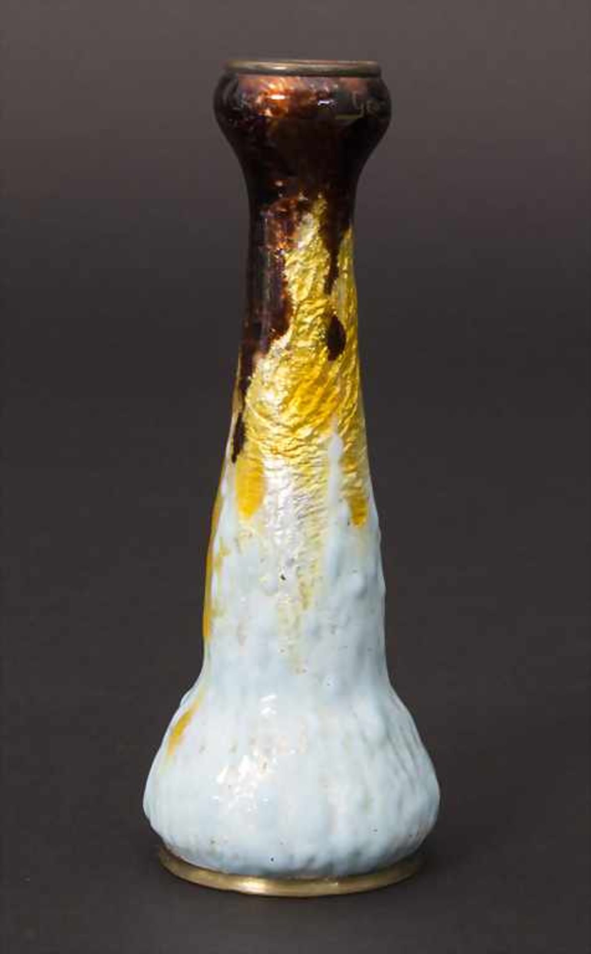 Art Déco Vase, C. Geanty, Limoges, um 1930Material: Silberfolie auf Messingkorpus mit hellblauer,