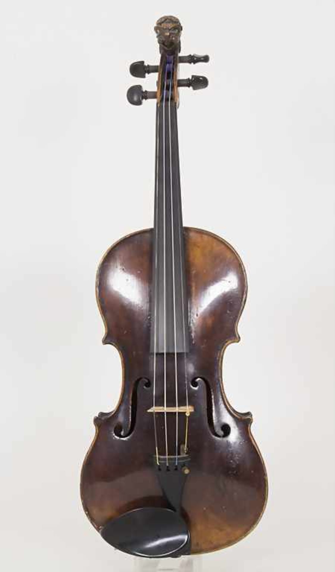 Violine / A violin, Modell 'STAINER', deutsch, um 1900Geige: 4/4, dunkelbrauner Lack, einteiliger