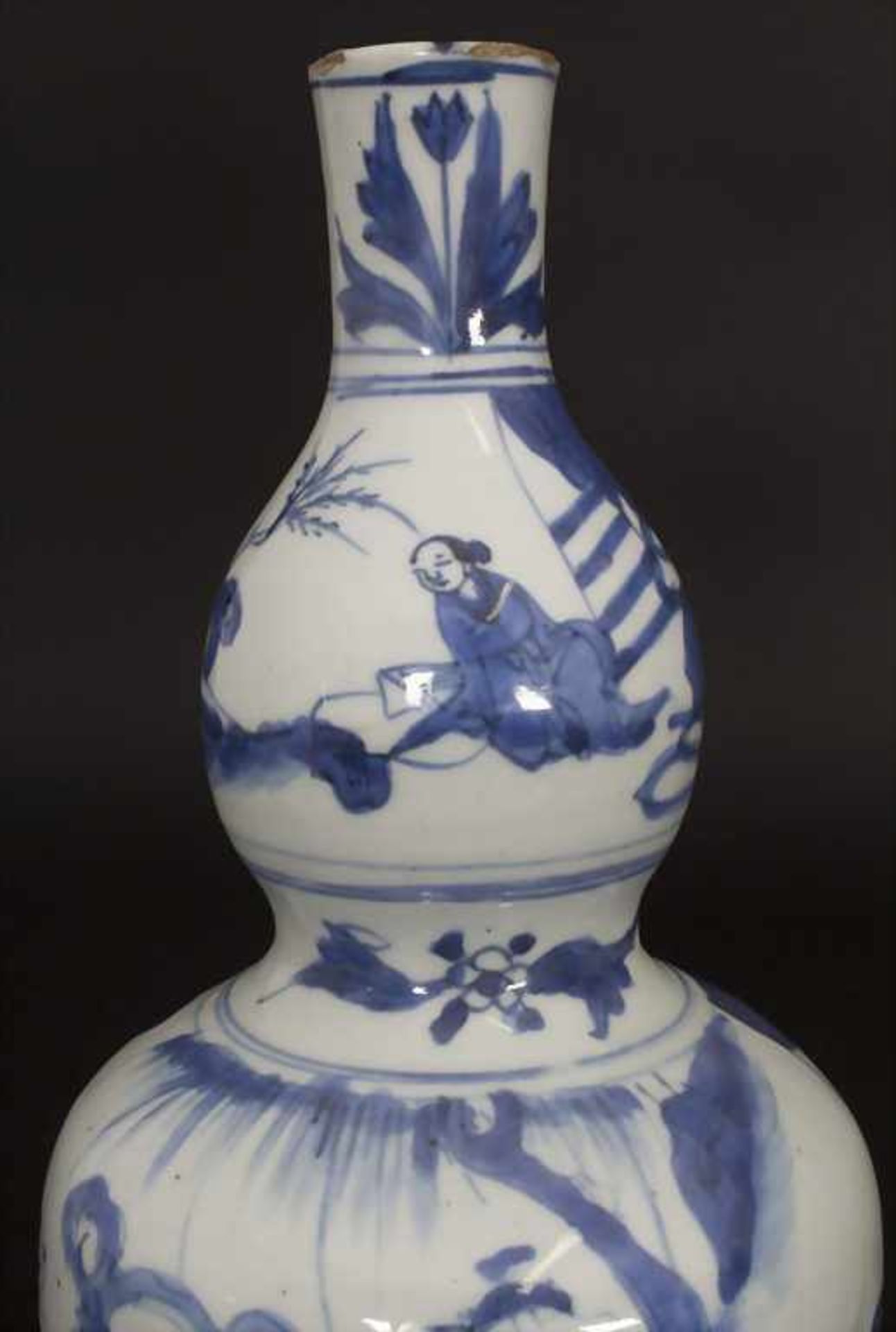 Kalebassenvase / A calabash vase, China, wohl 17. Jh.Material: Porzellan, blaue Unterglasurmalerei, - Bild 16 aus 17