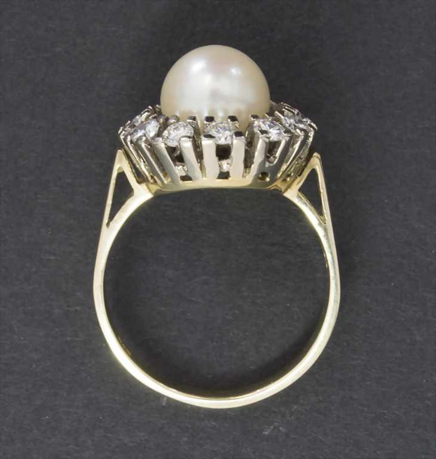 Damenring mit Brillanten und Perle / A ladies ring with brilliants and pearlMaterial: Gelbgold Au - Image 3 of 3