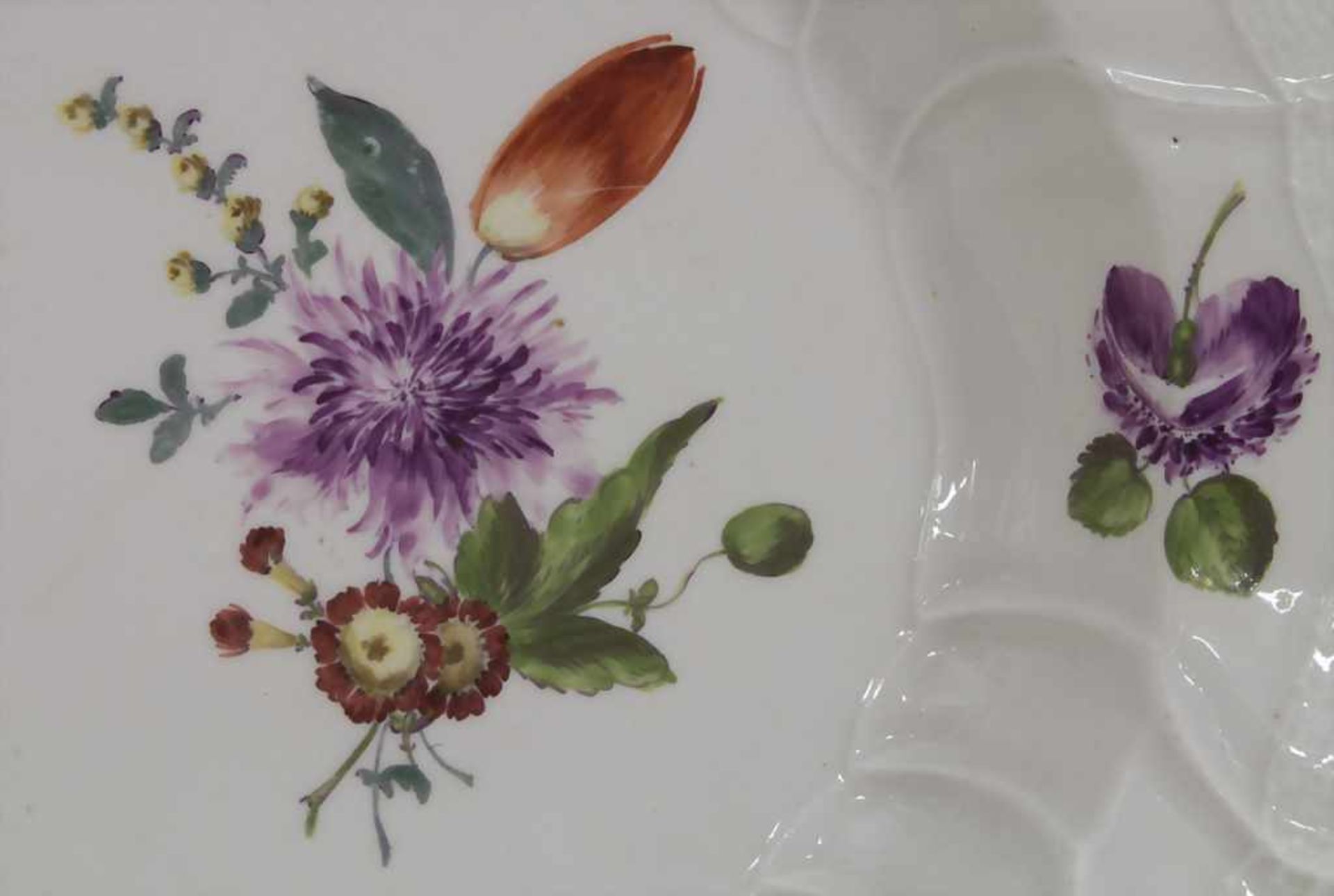 Teller mit Blumenmalerei / A plate with flowers, Meissen, um 1750Material: Porzellan, polychrom - Bild 3 aus 5